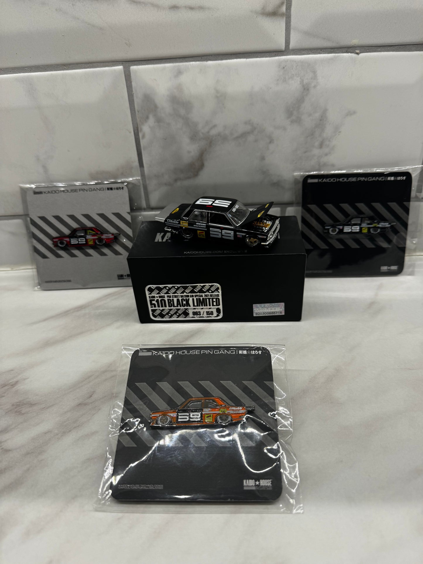 Mini GT X Kaido House Datsun 510 BLKLTD2 Black Limited 1:64 #2 Sealed 63/150 Signed by JUN IMAI