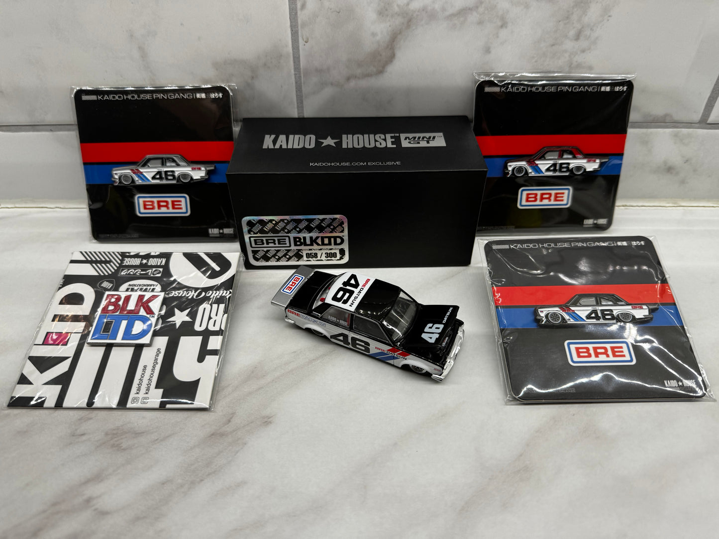 Mini GT Kaido House BLKLTD #6 BRE DATSUN 510 WITH 4 PINS #058/300