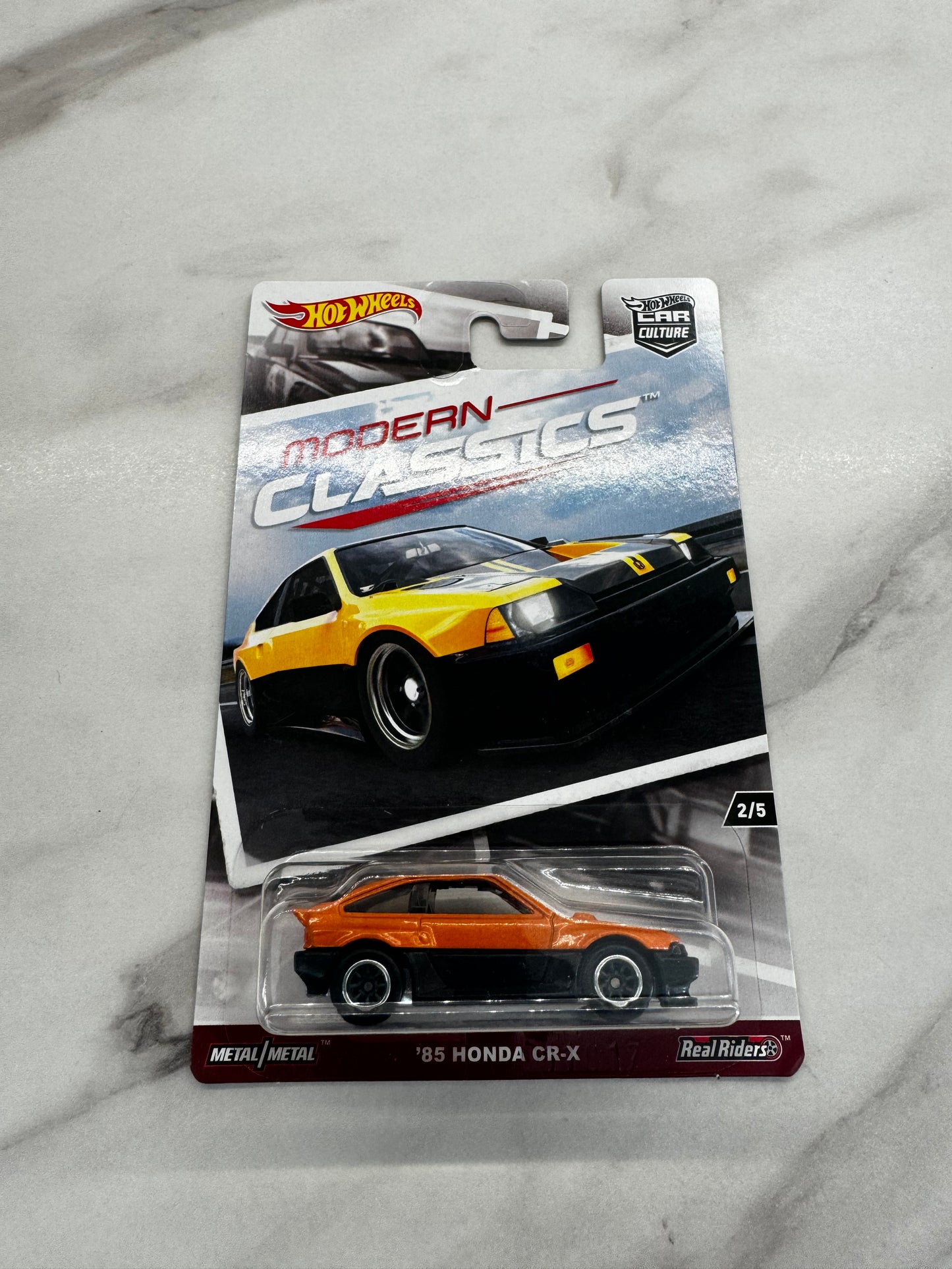 Hot Wheels 85 Honda CR X Modern Classics 2/5