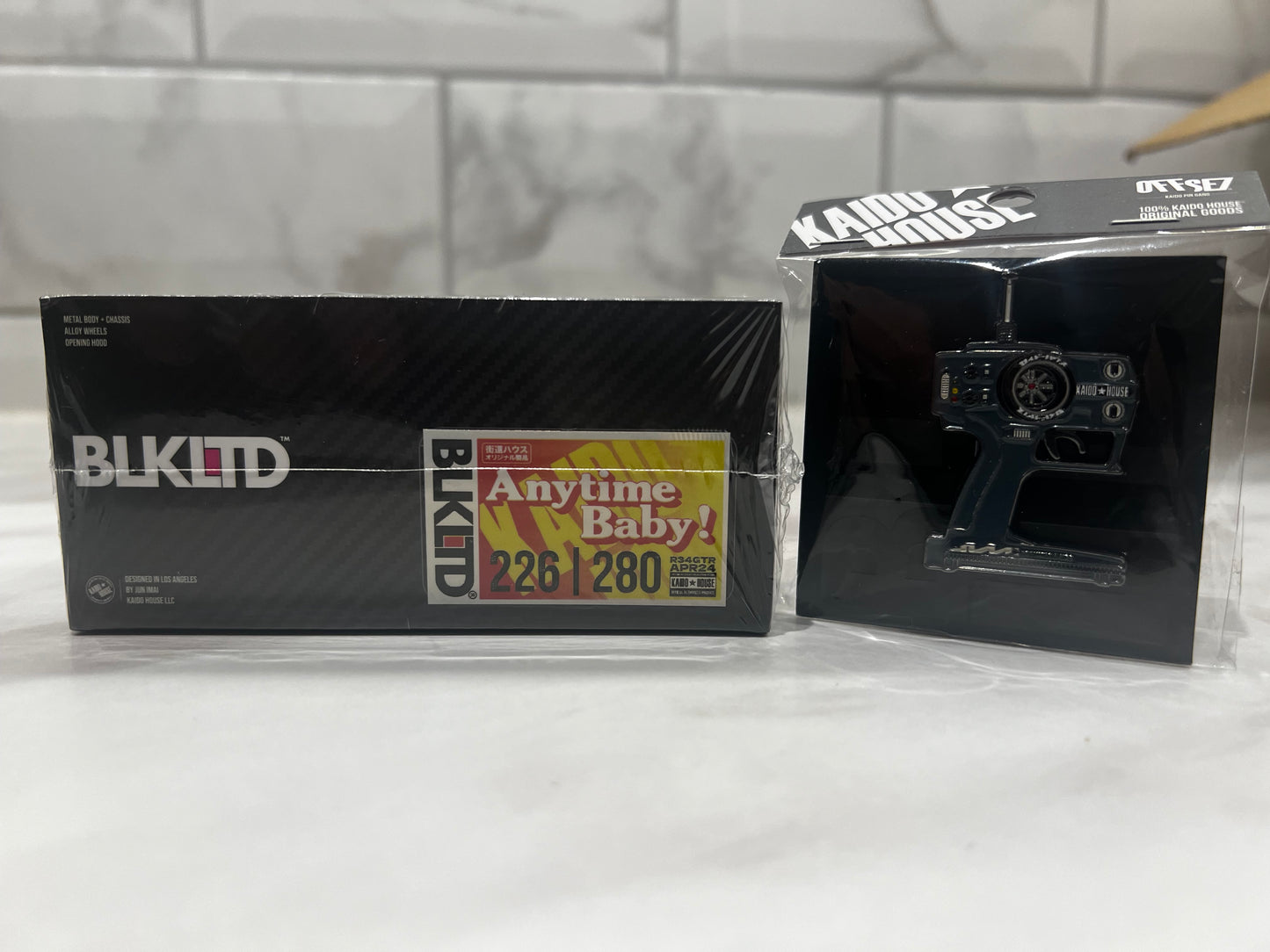 Nissan Skyline GT-R (R34) TAMIYA x KAIDO HOUSE "The Hornet" Black Limited 226/280