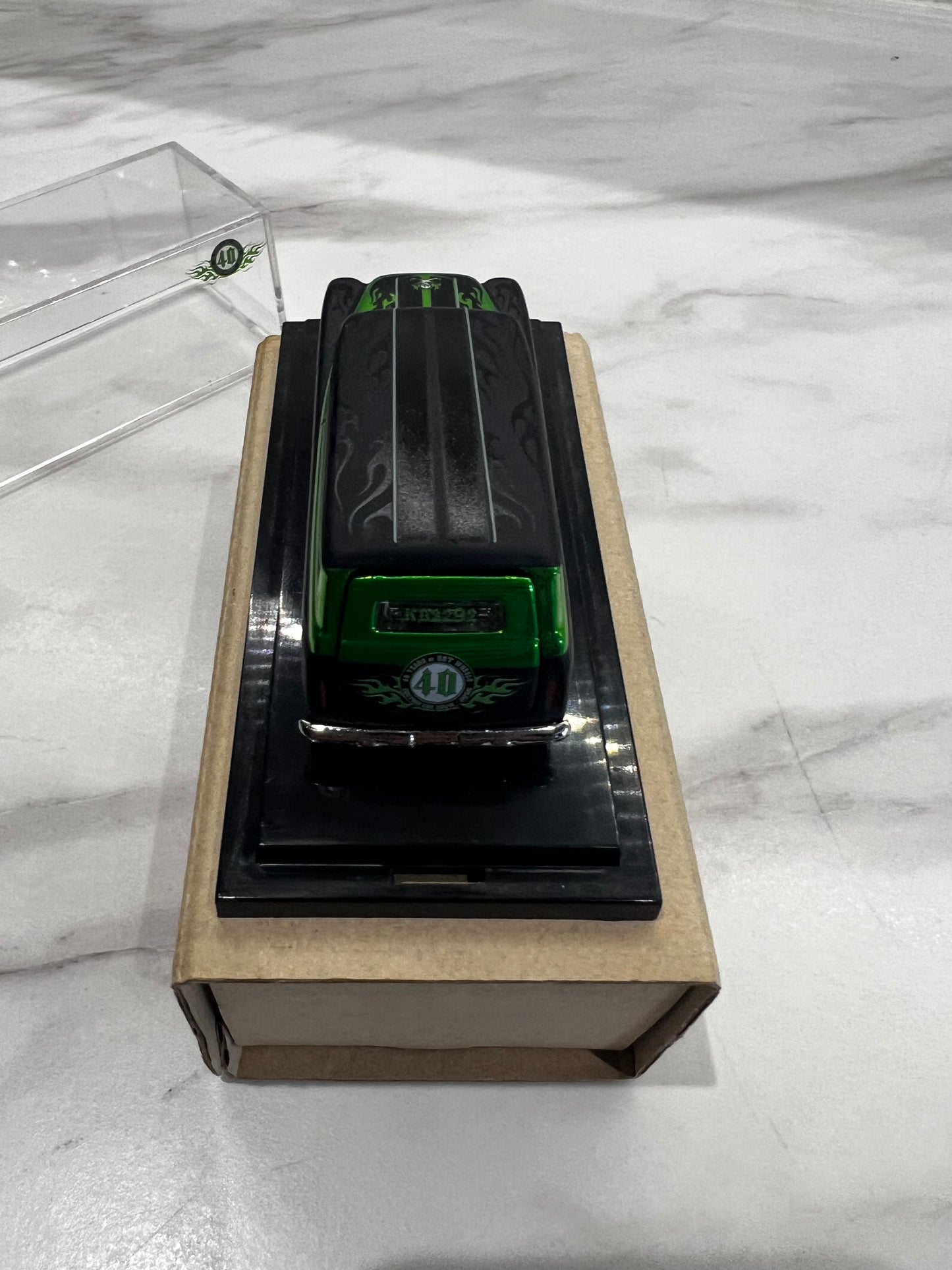 Hot Wheels 2008 Japanese Convention 55 Chevy Panel Van Green 828/1500