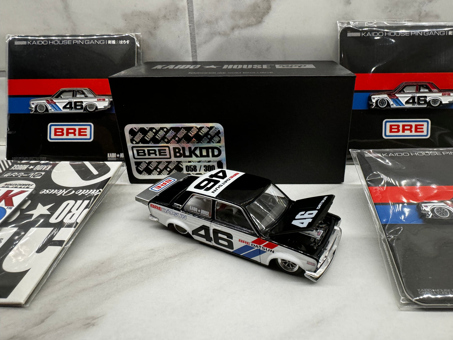 Mini GT Kaido House BLKLTD #6 BRE DATSUN 510 WITH 4 PINS #058/300