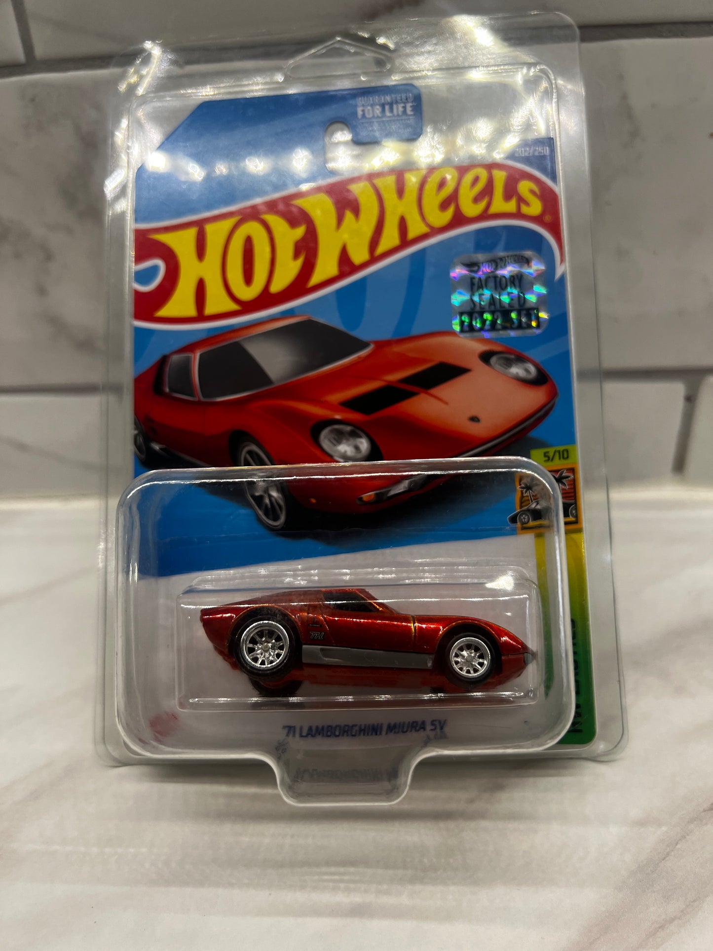 Hot Wheels 71 Lamborghini Miura SV Factory Sealed Super Treasure Hunt