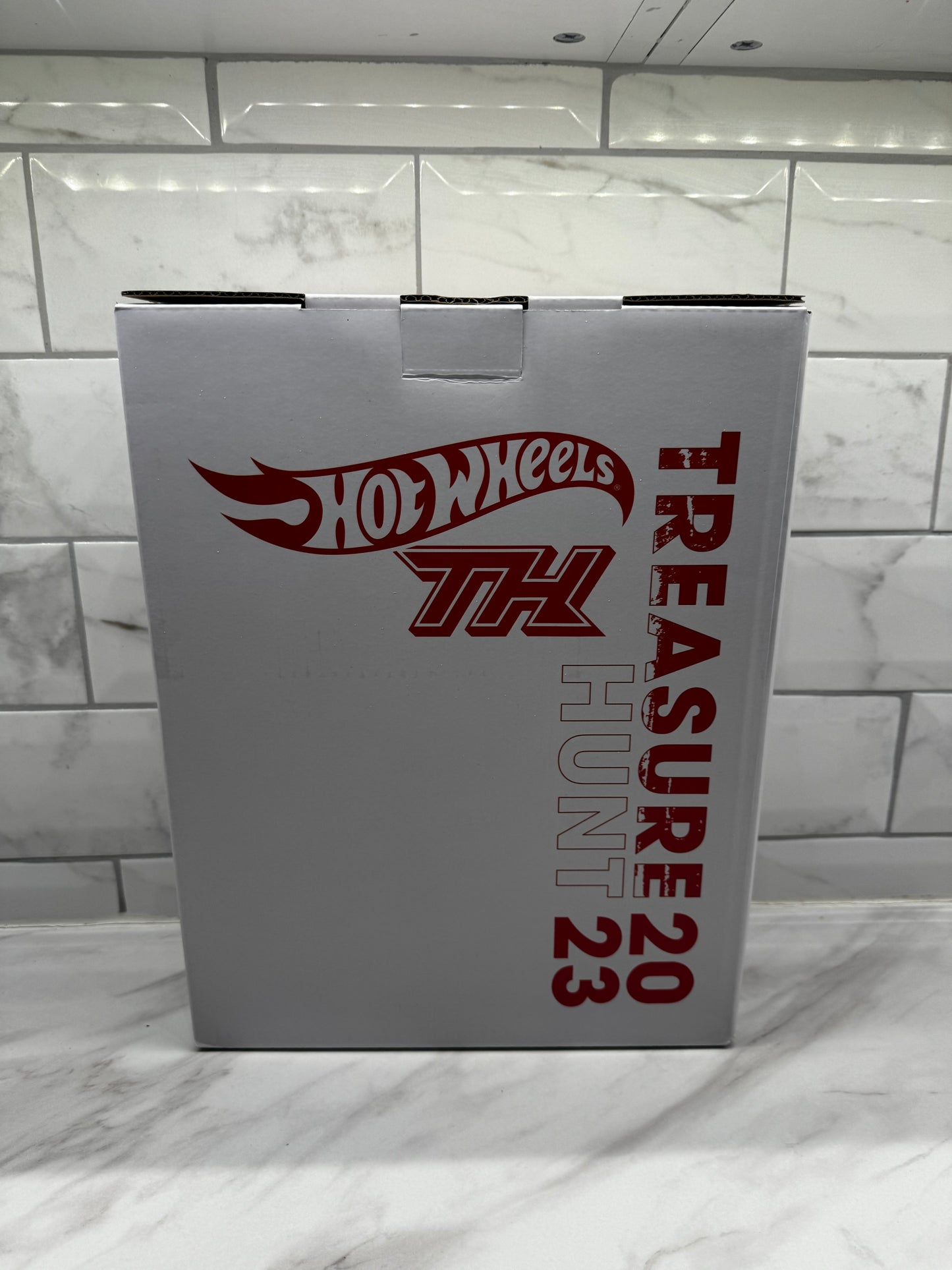 HOT WHEELS SUPER TREASURE HUNT SET COLLECTORS RLC EXCLUSIVE 2023 1825/2000