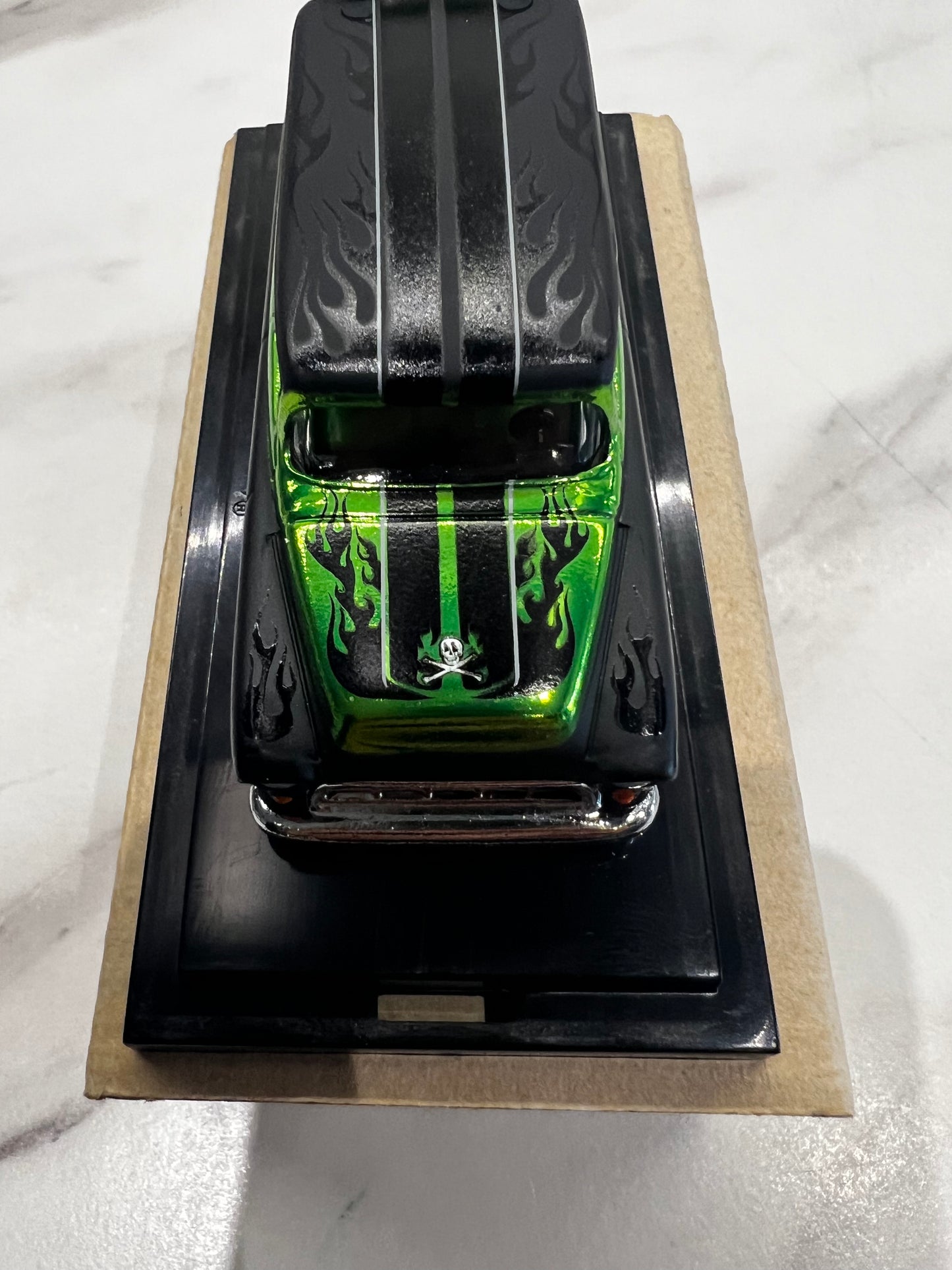 Hot Wheels 2008 Japanese Convention 55 Chevy Panel Van Green 828/1500