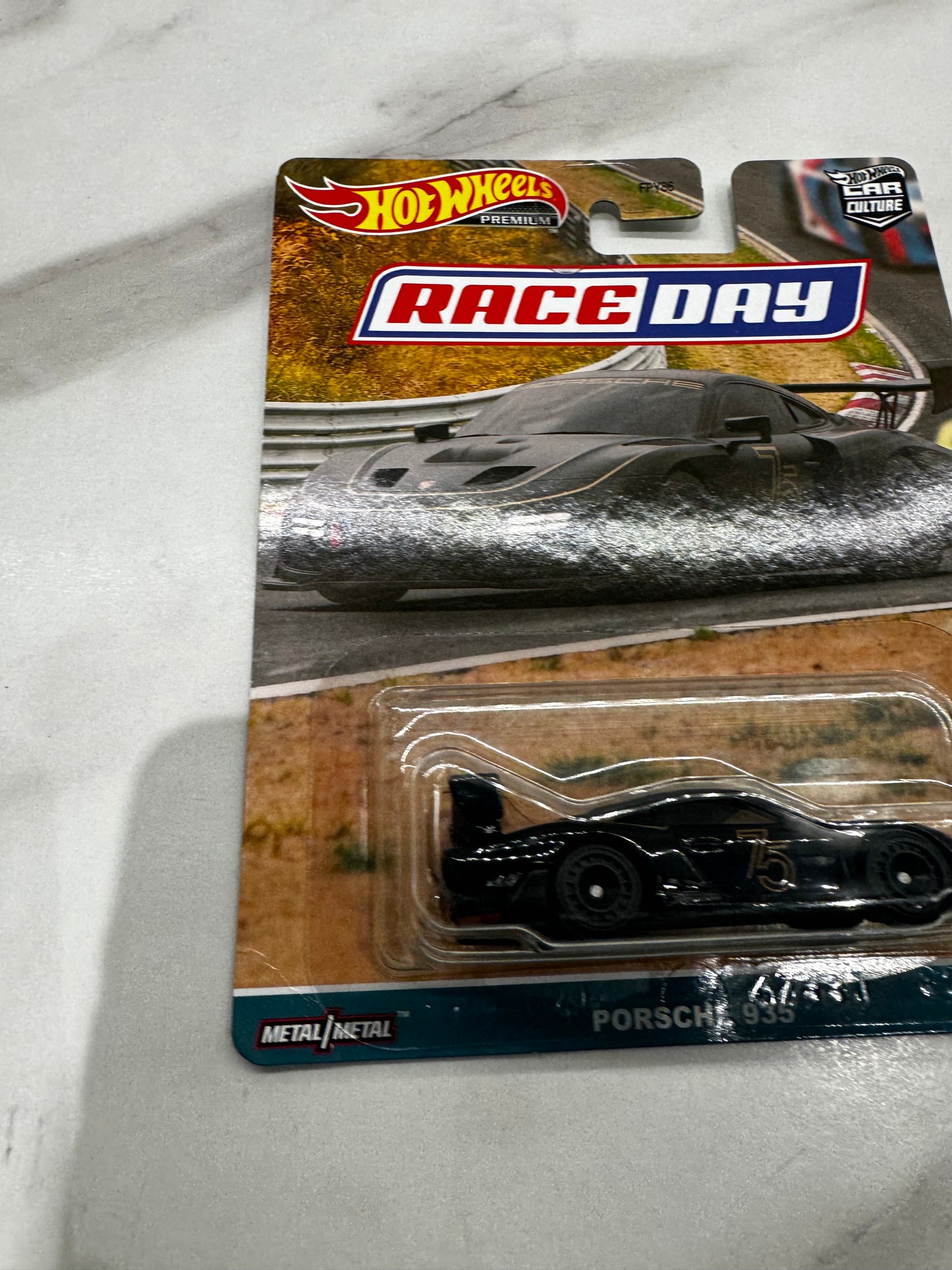 Hot Wheels Porsche 935 Race Day Chase 0/5