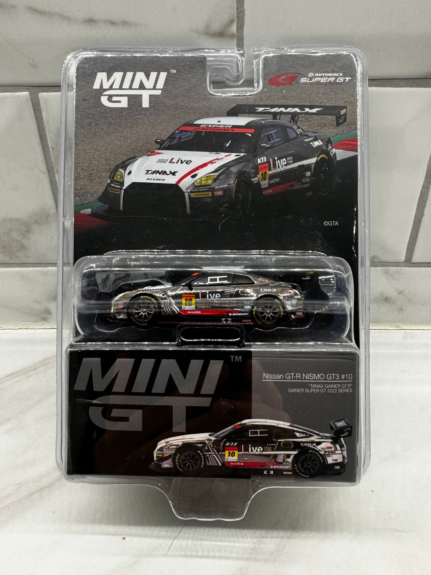 MiniGT Nissan GT-R Nismo GT3 #10 Tanax Gainer 2022 Super GT 540