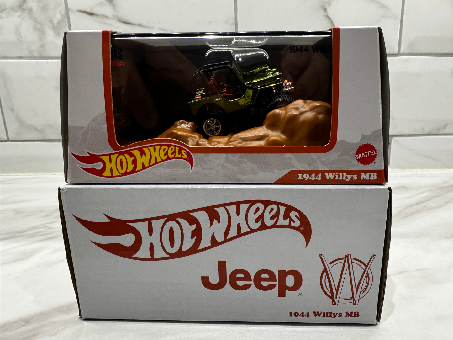 Hot Wheels 1944 Willys MB #19603/20000 Red Line Club