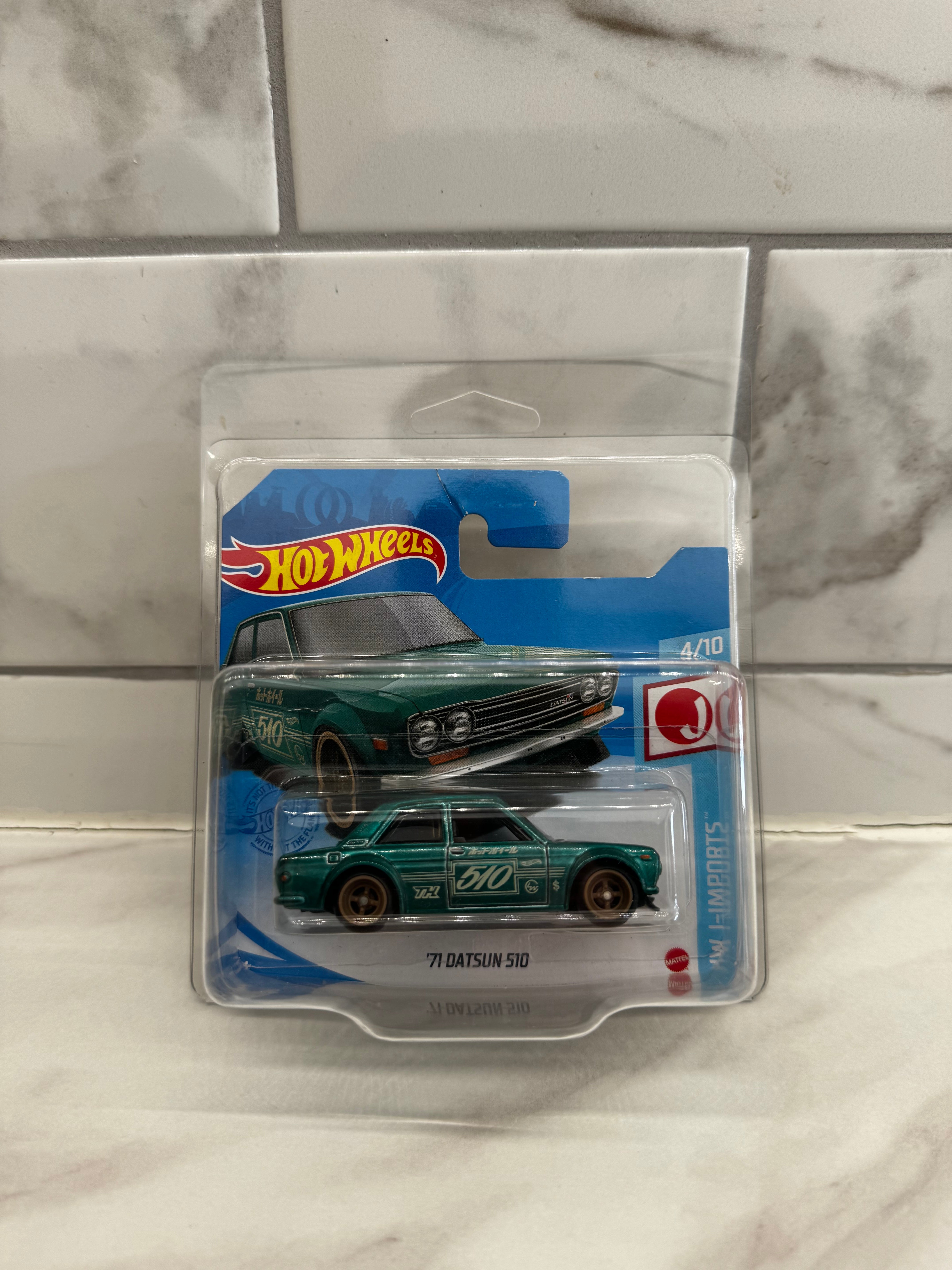 Hotwheels Datsun 510 super authentic treasure hunt