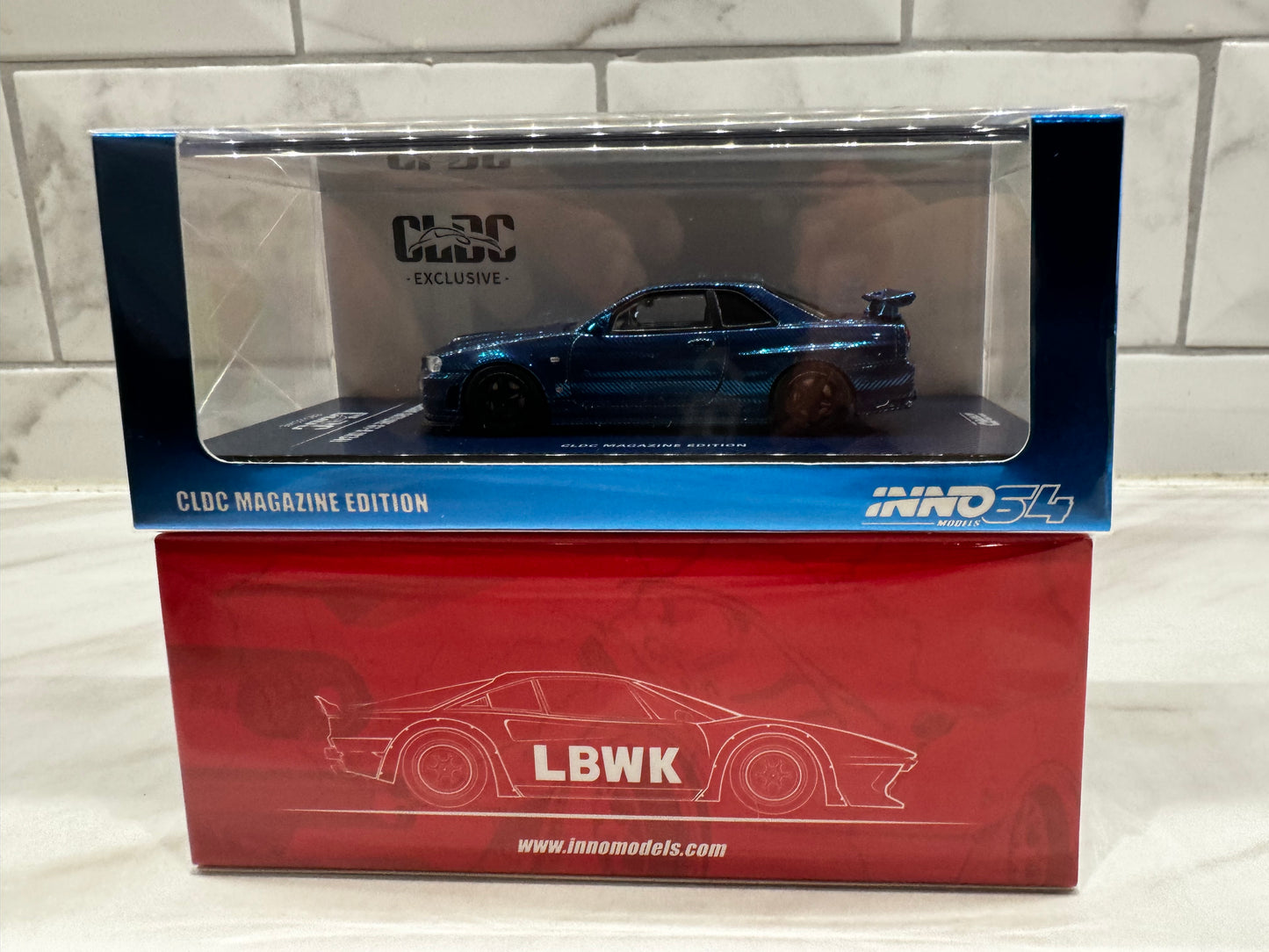 INNO64  X CLDC Nissan Skyline R34 In Full Chrome Blue Carbon - China Exclusive ONLY 1:64