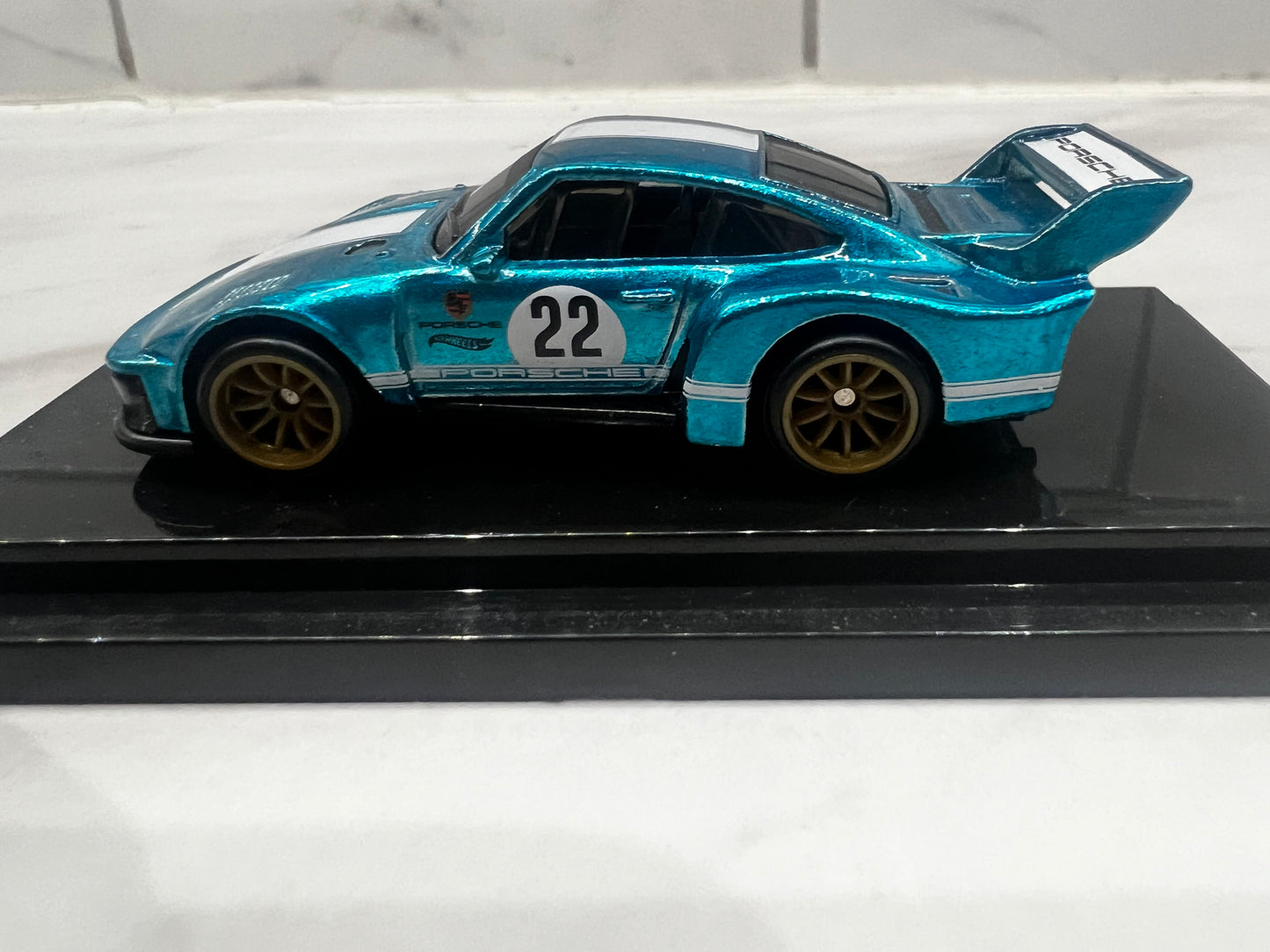 Hot Wheels Porsche 935 Toy Fair 2022 Authentic