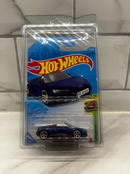 Hot Wheels 2019 Audi R8 Spyder Super Treasure Hunt 2021