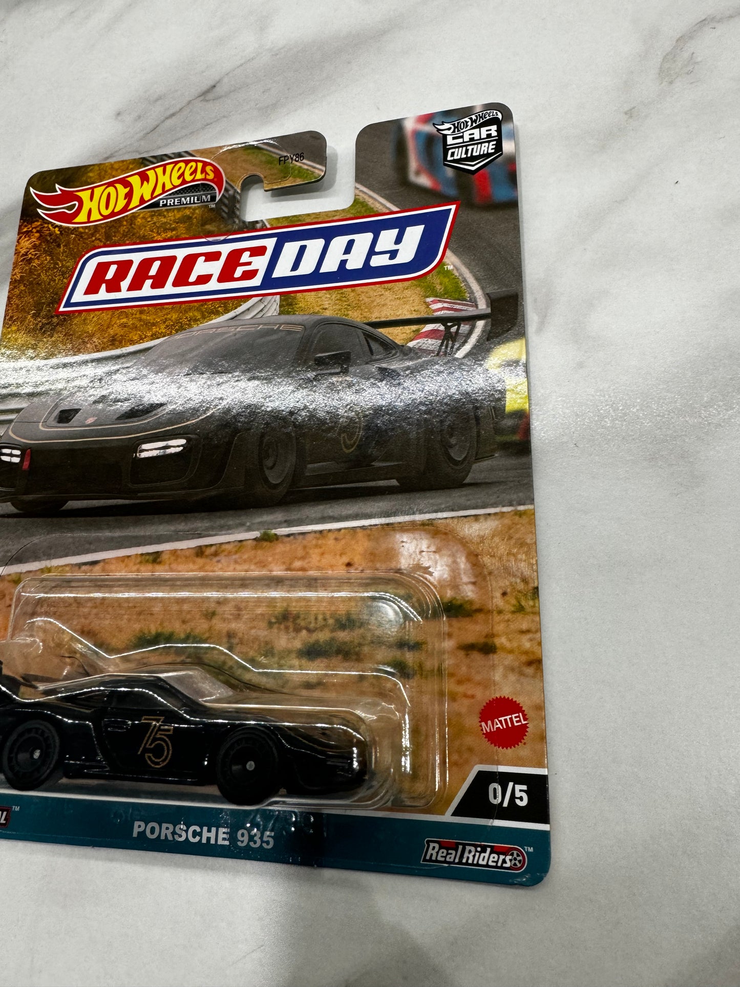 Hot Wheels Porsche 935 Race Day Chase 0/5