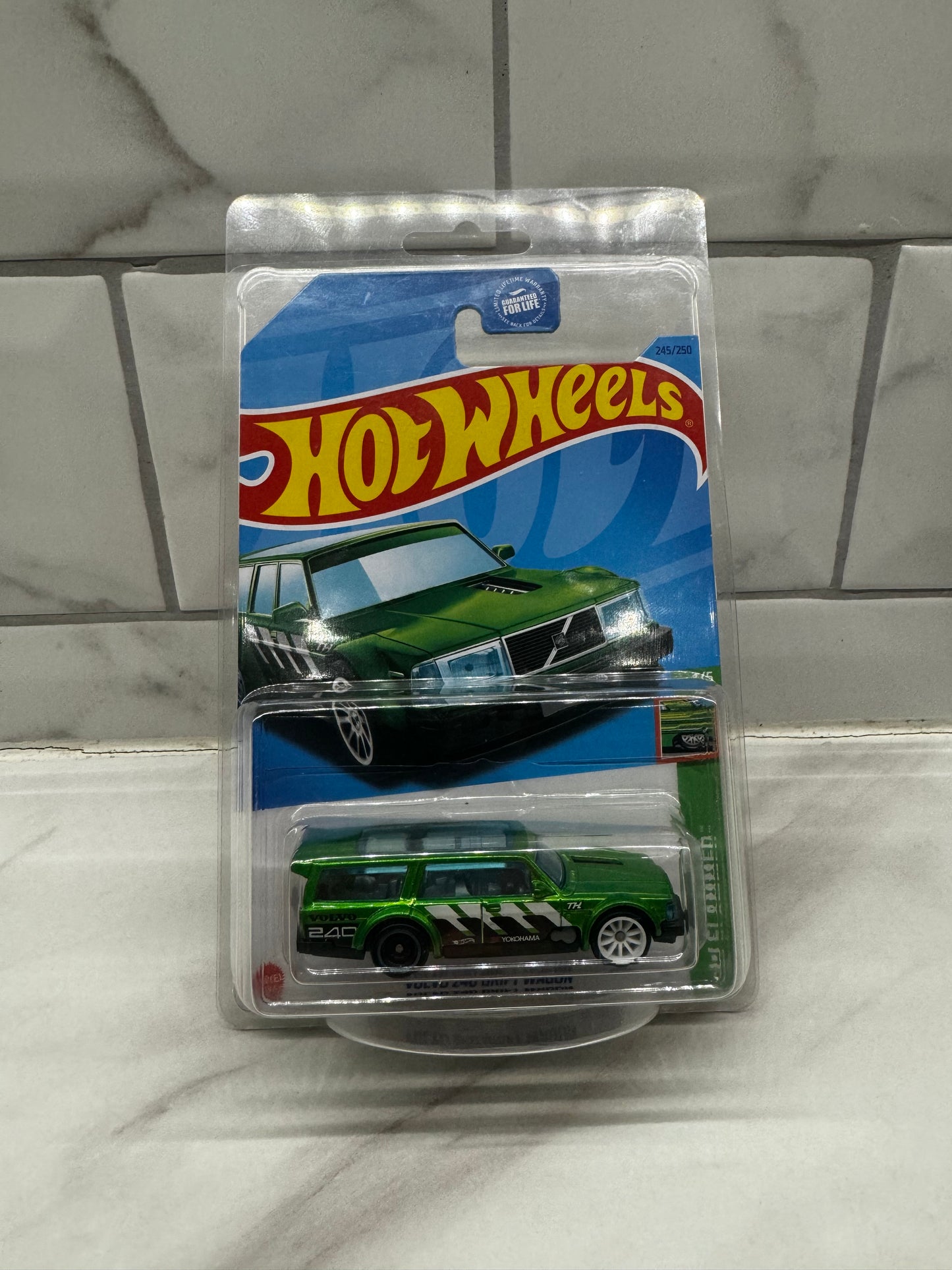 Hot Wheels Volvo 240 Drift Wagon Long Card Super Treasure Hunt 2023