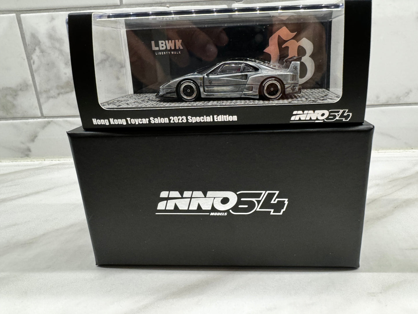 INNO64 1:64 Ferrari LBWK F40 CHASE EDITION HONG KONG TOYCAR SALON 2023 Special Edition