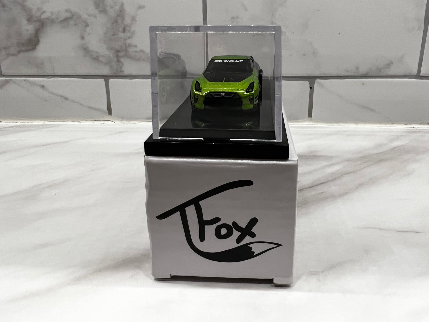 Hot Wheels Tanner Fox 2017 Nissan Skyline R35 GUACZILLA