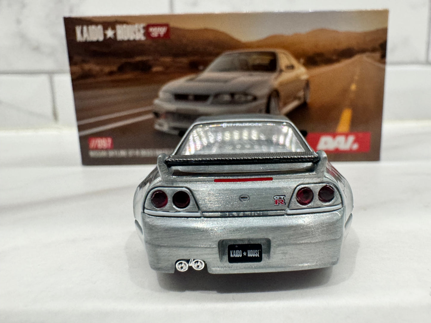 Kaido House x Mini GT Nissan GT-R R33 DAI33 V1 KHMG097 1/64 CHASE