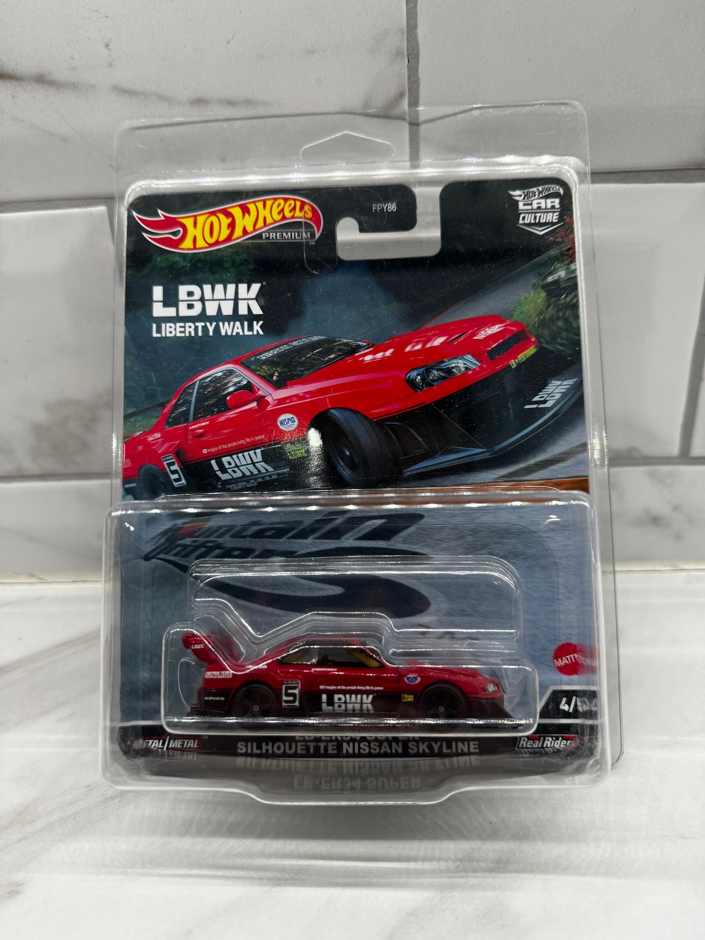 Hot Wheels LB ER34 Super Silhouette Nissan Skyline Mountain Drifters with protector 4/5