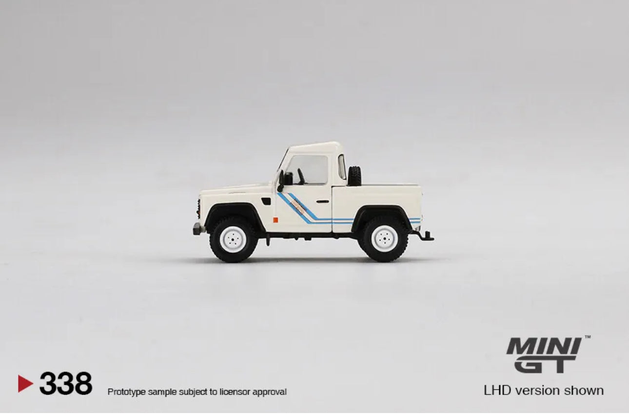 MINI GT 1:64 Model Car Land Rover Defender 90 Pickup Alloy Vehicle #338 LHD