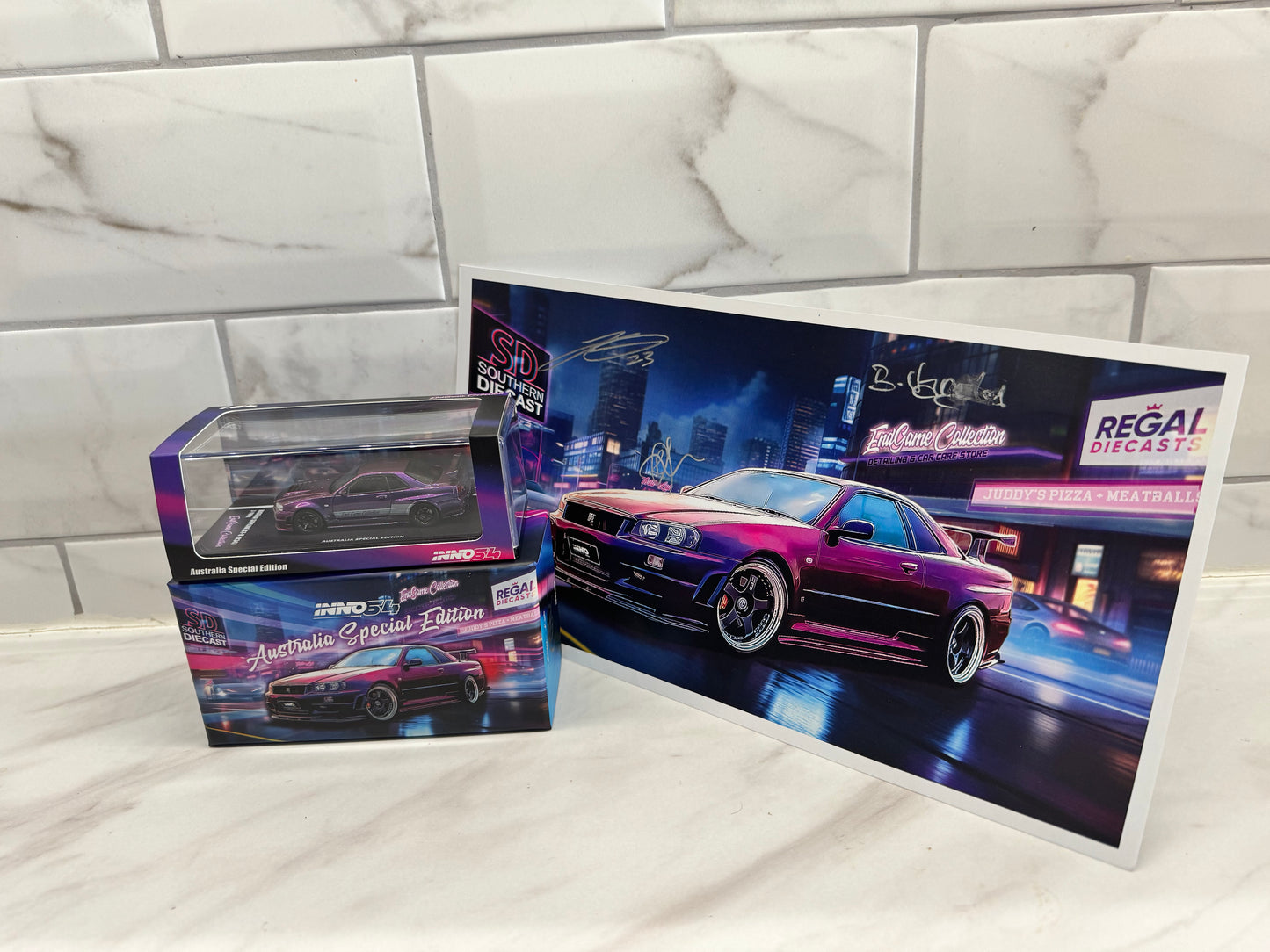 INNO64 Nissan GT-R R34 Z-Tune Endgame Australia SP 1/64 signed by Bono Van & others  39/200 with poster