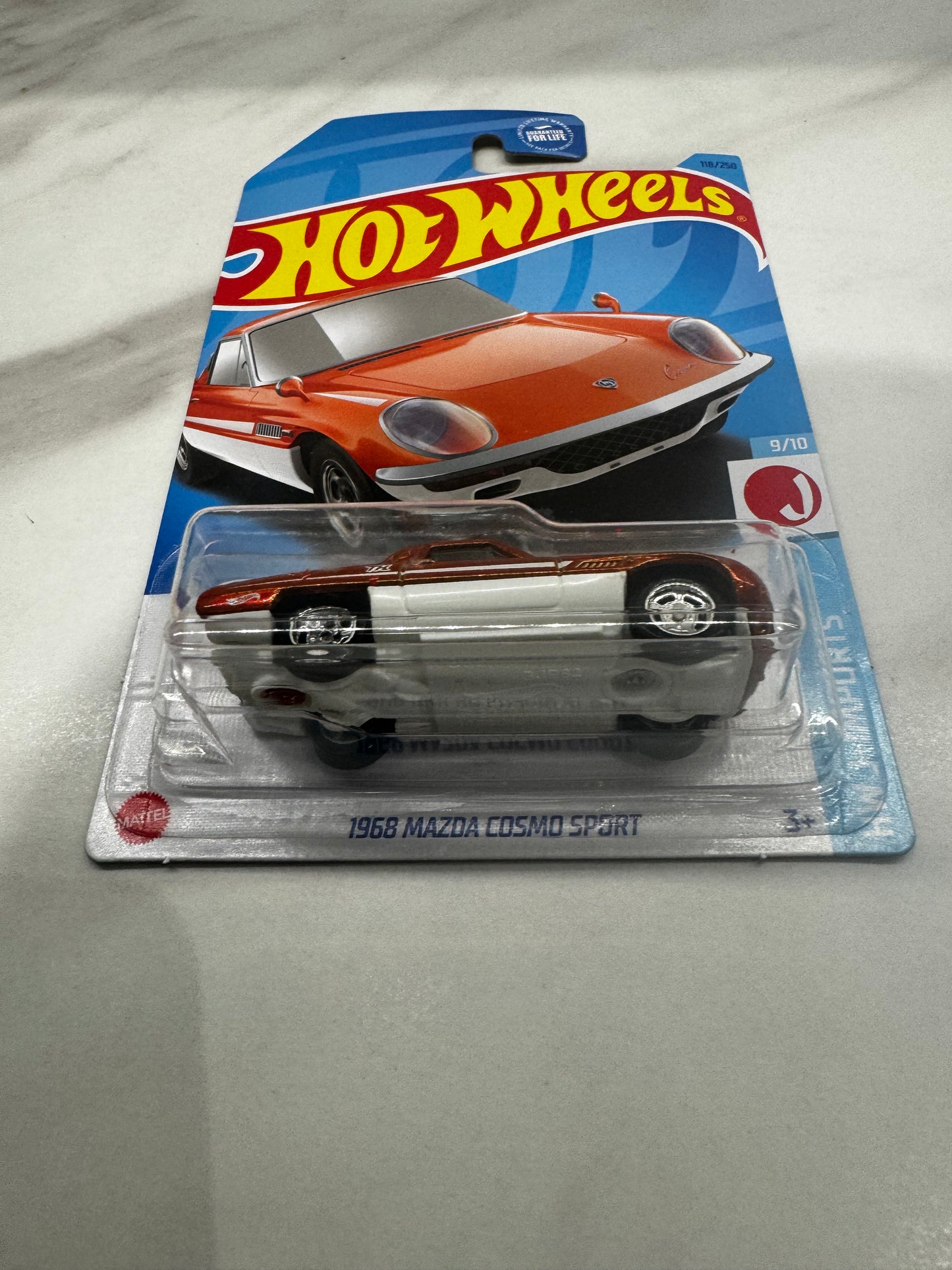 Hot wheels 1968 Mazda Cosmo Sport Super Treasure Hunt