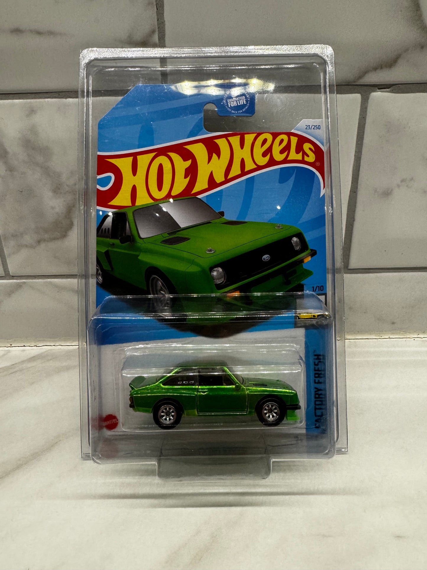 Hot Wheels Ford Escort RS2000 Long Card Super Treasure Hunt 2024