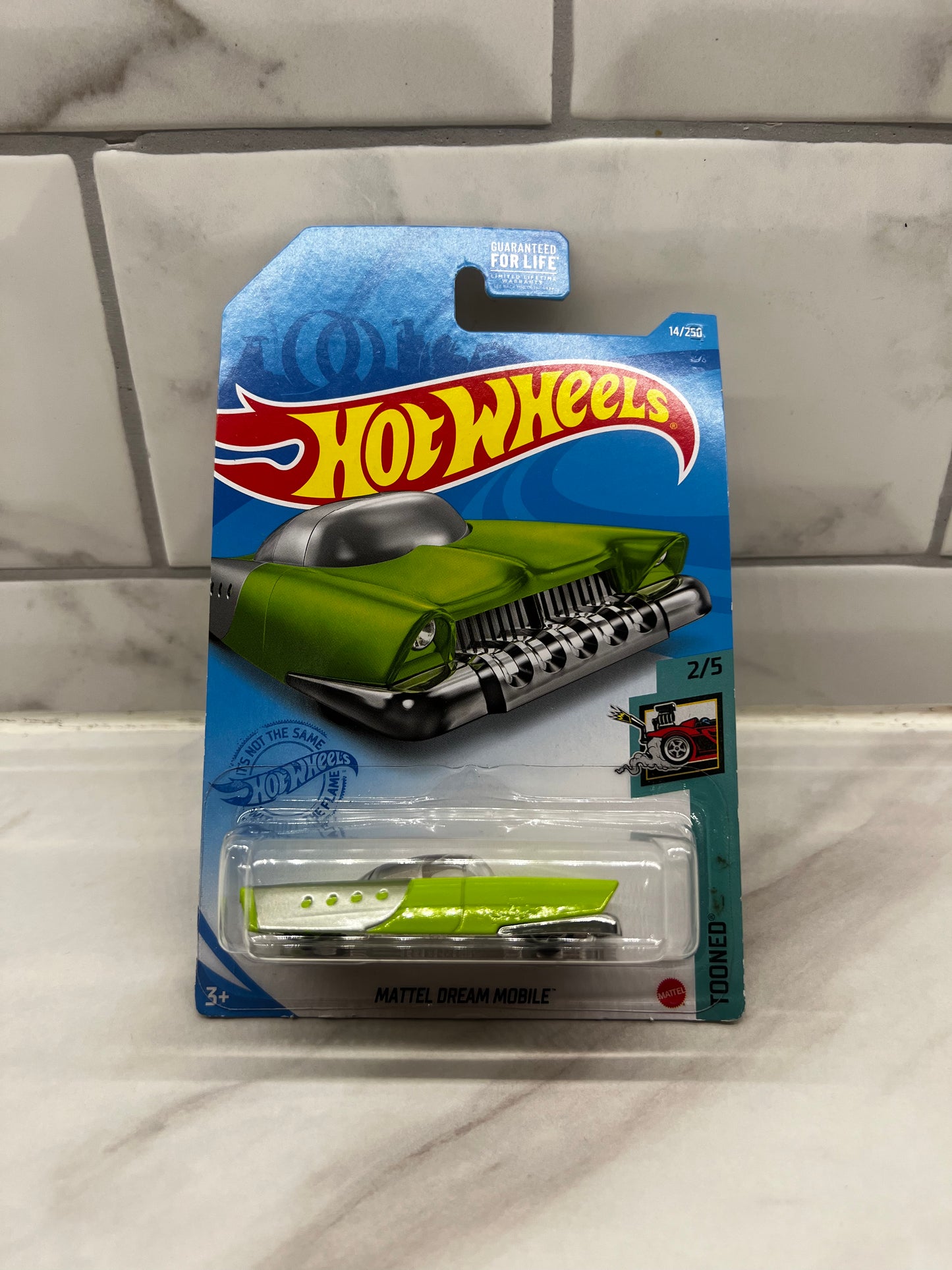 Hot Wheels Mattel Dream Mobile green 14/250