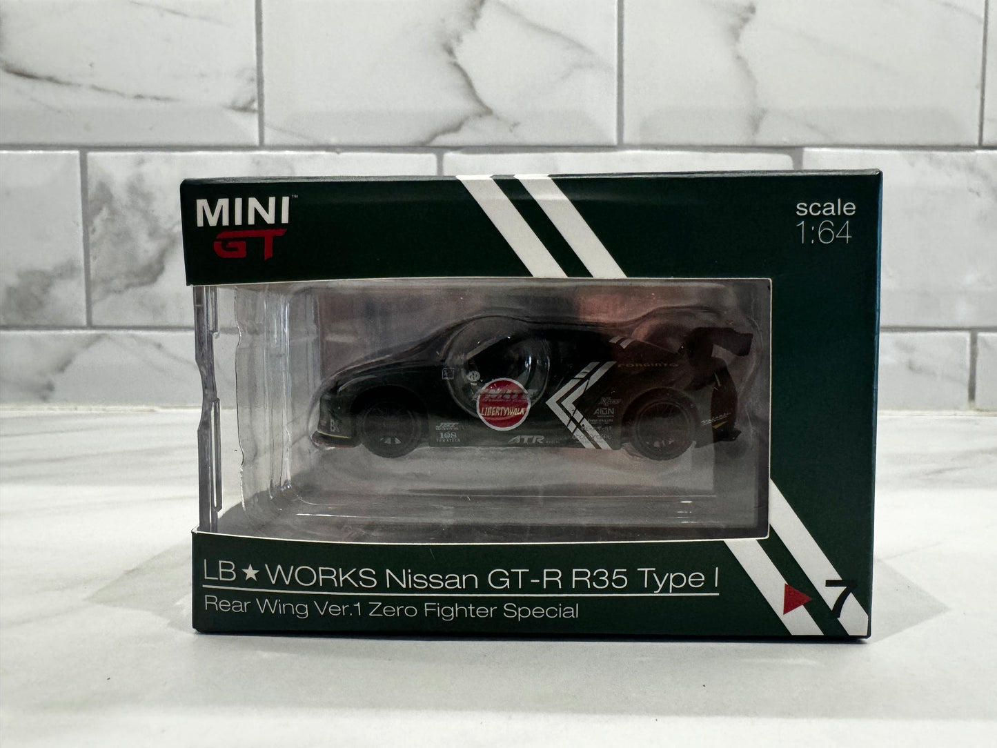 Mini GT 7 1/64  Liberty Walks LB WORKS Nissan GT-R (R35) Zero Fighter Special