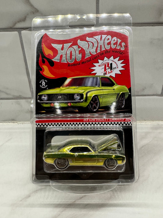 Hot Wheels RLC Exclusive ’69 Chevrolet Camaro SS 2021 Red Line Club 9364/30000