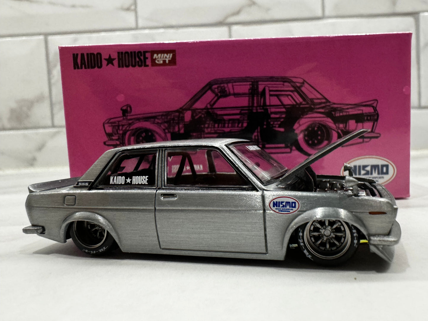 Kaido House x MINI GT Datsun Street 510 Nismo V1 Pink CHASE