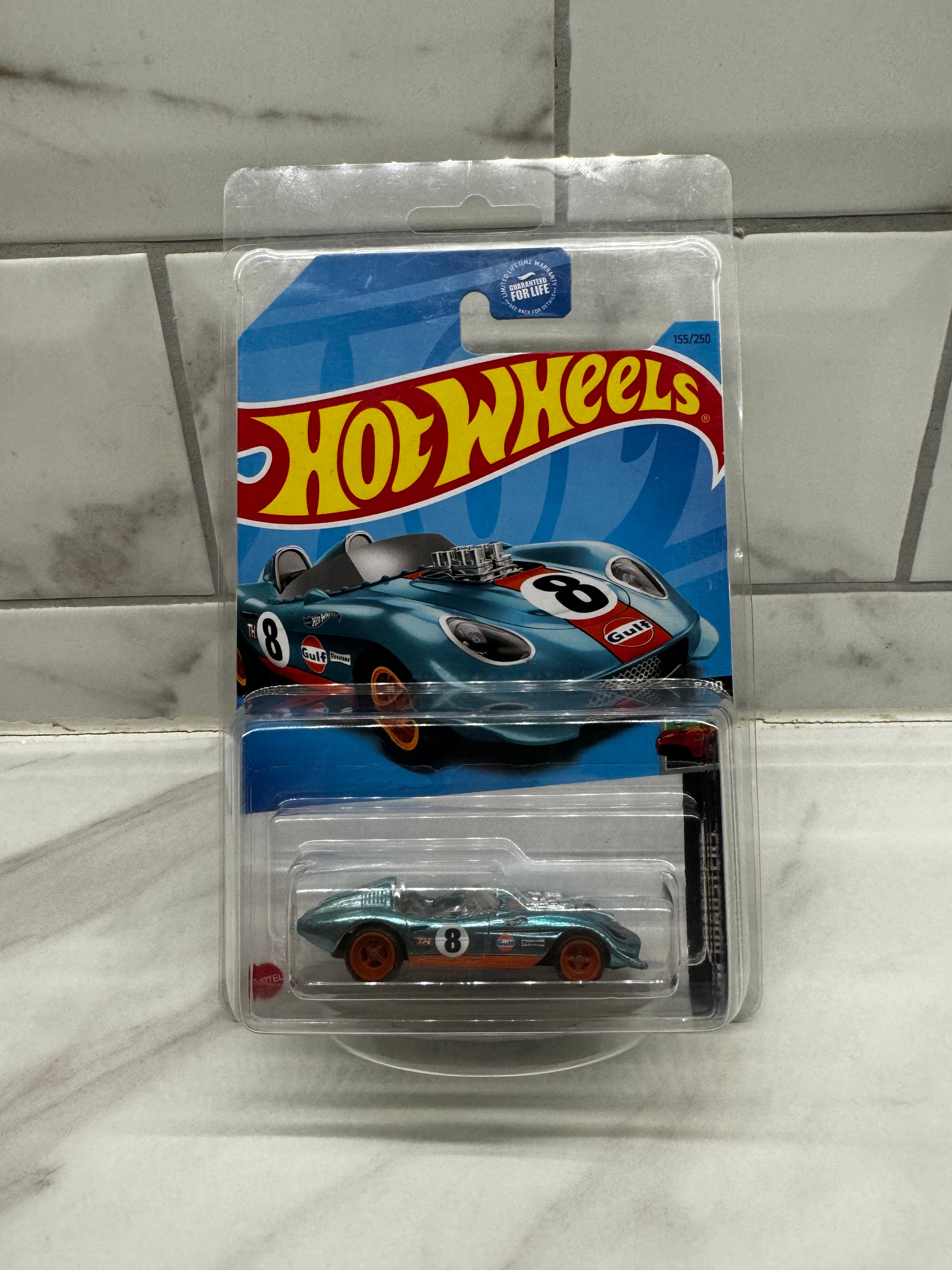 Hot wheels super treasure hunt hot chase