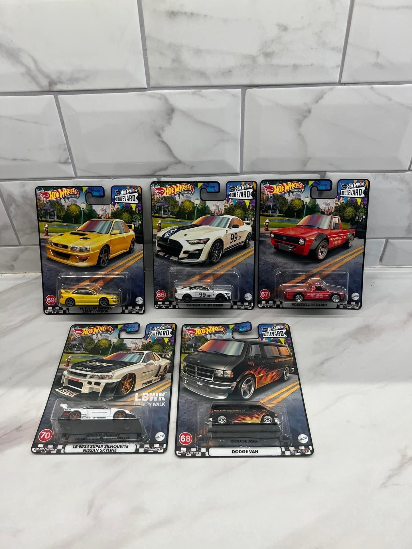 Hot Wheels Boulevard 5 Set