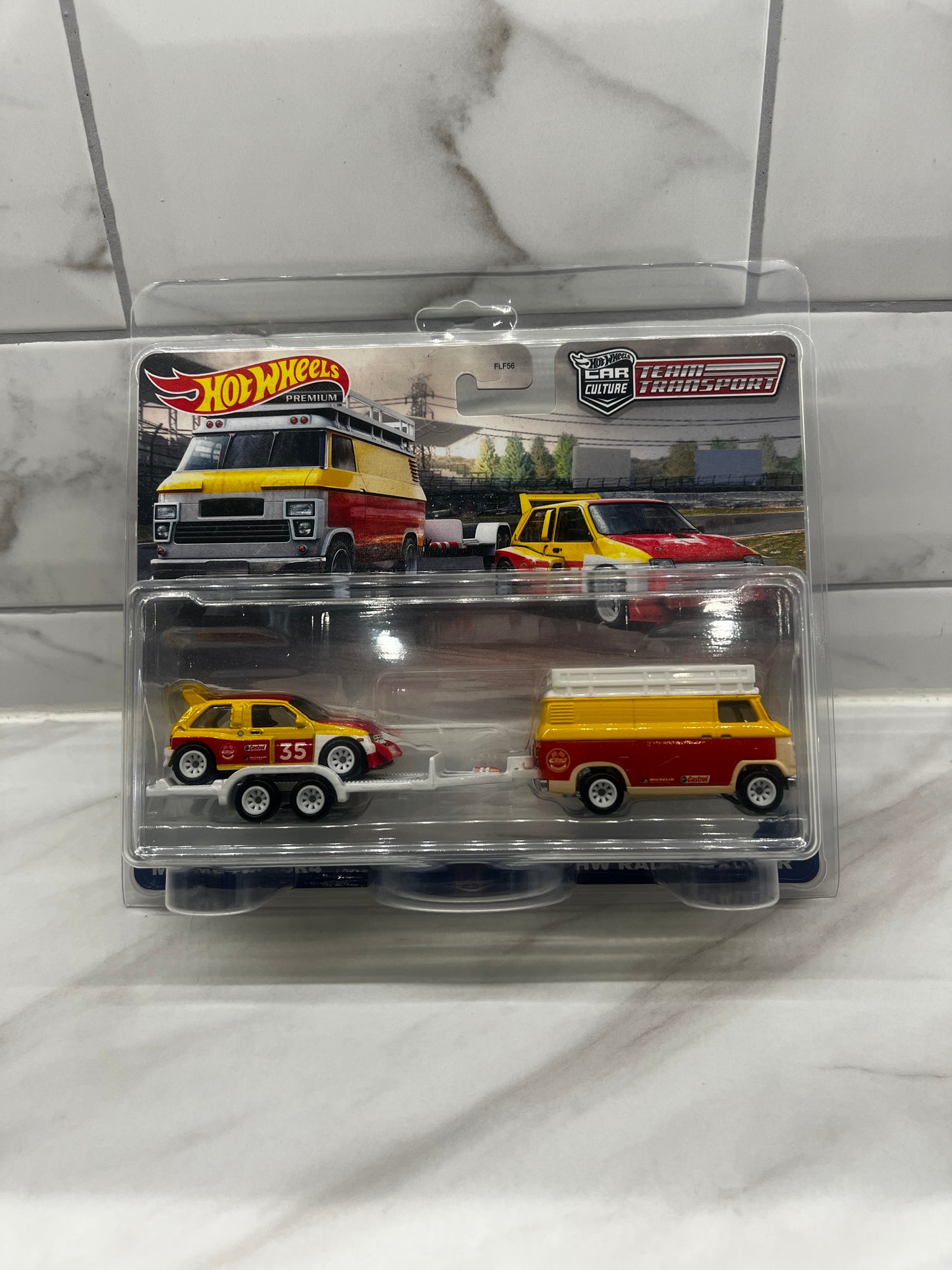 Hot Wheels Metro Rally Hauler Team Transport with protector case