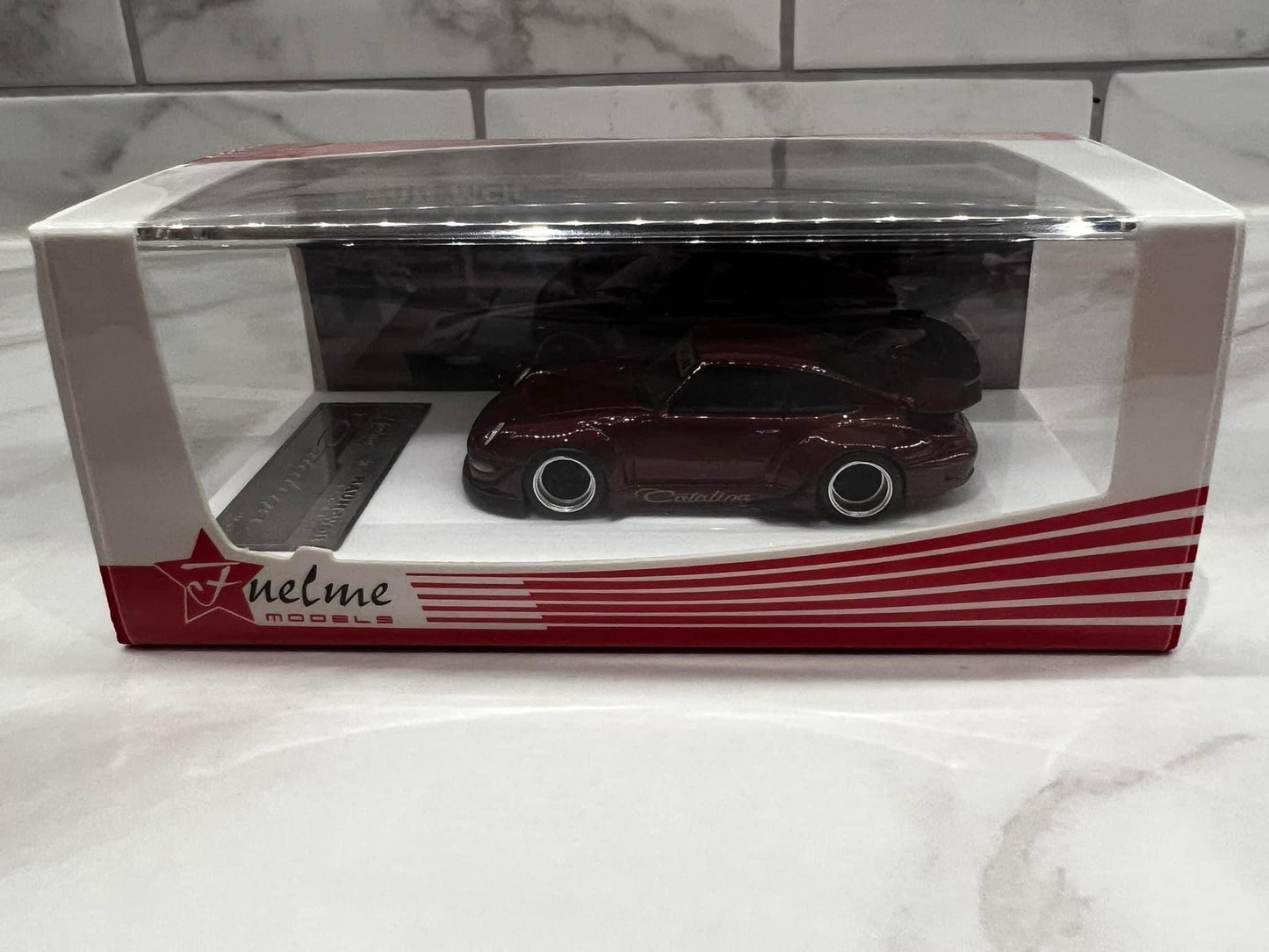 FUELME PORSCHE RWB 993 WIDEBODY CATALINA BROWN RED KAMOTSURU 299 PIECES MADE WORLDWIDE 1/64