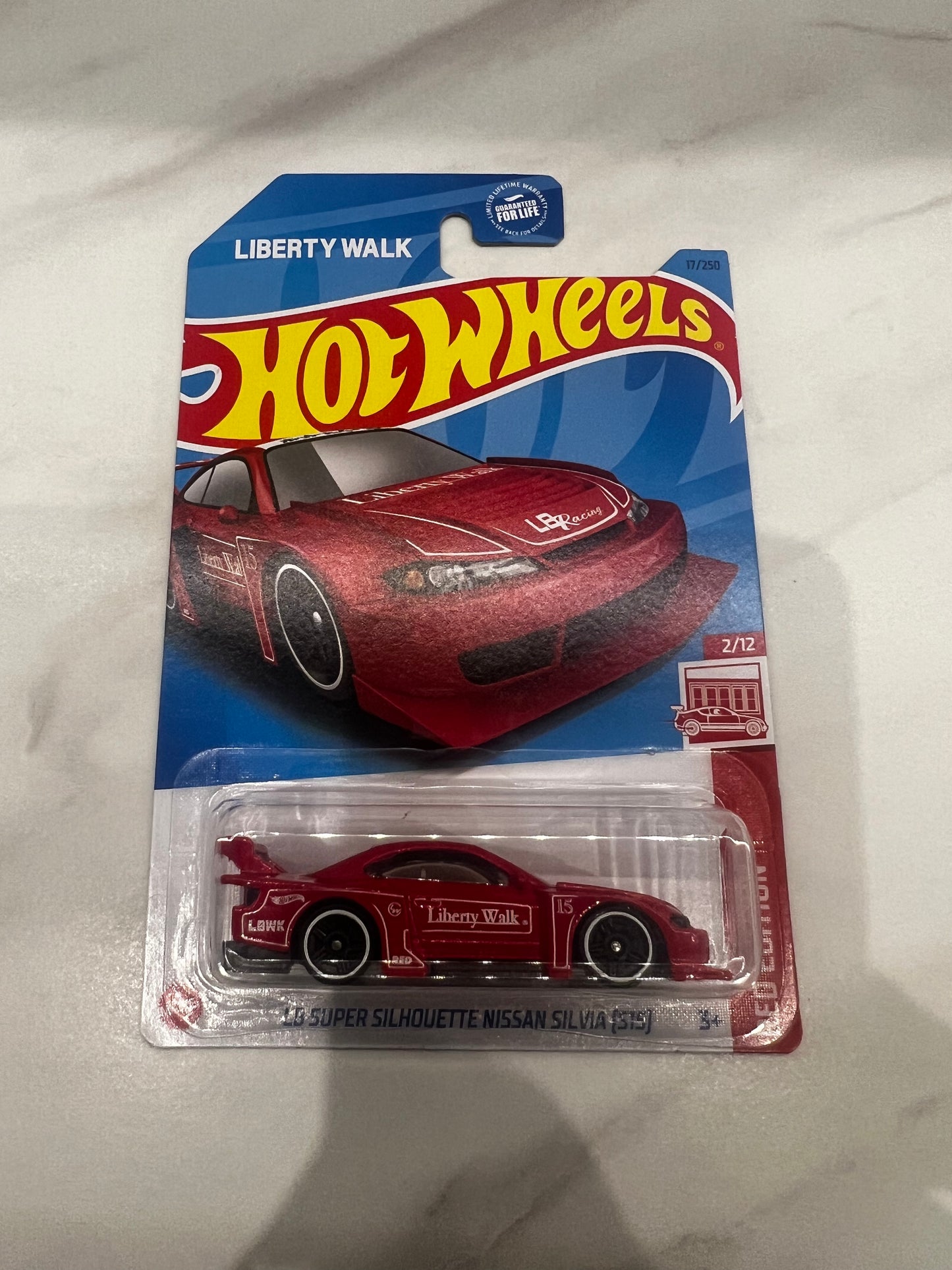 Hot Wheels Nissan Silvia S15 Red Edition Liberty Walk 2/12 with protector