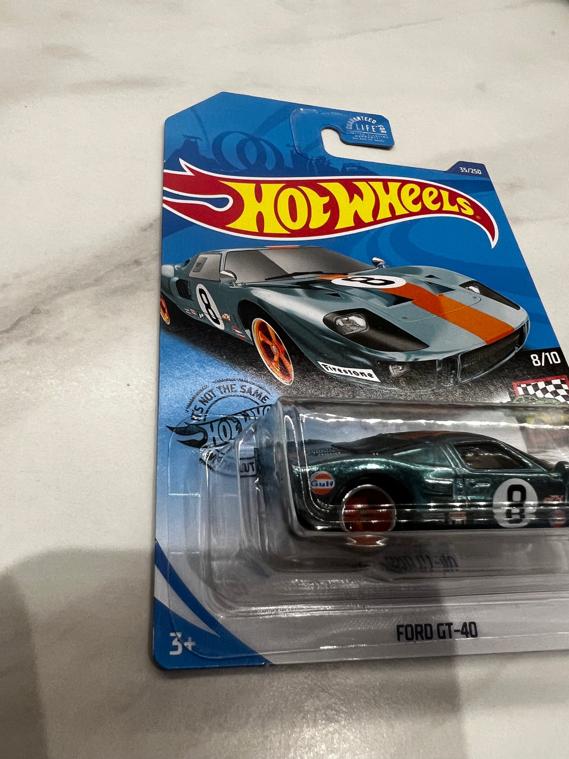 Hot Wheels Ford GT 40 long card super Treasure Hunt