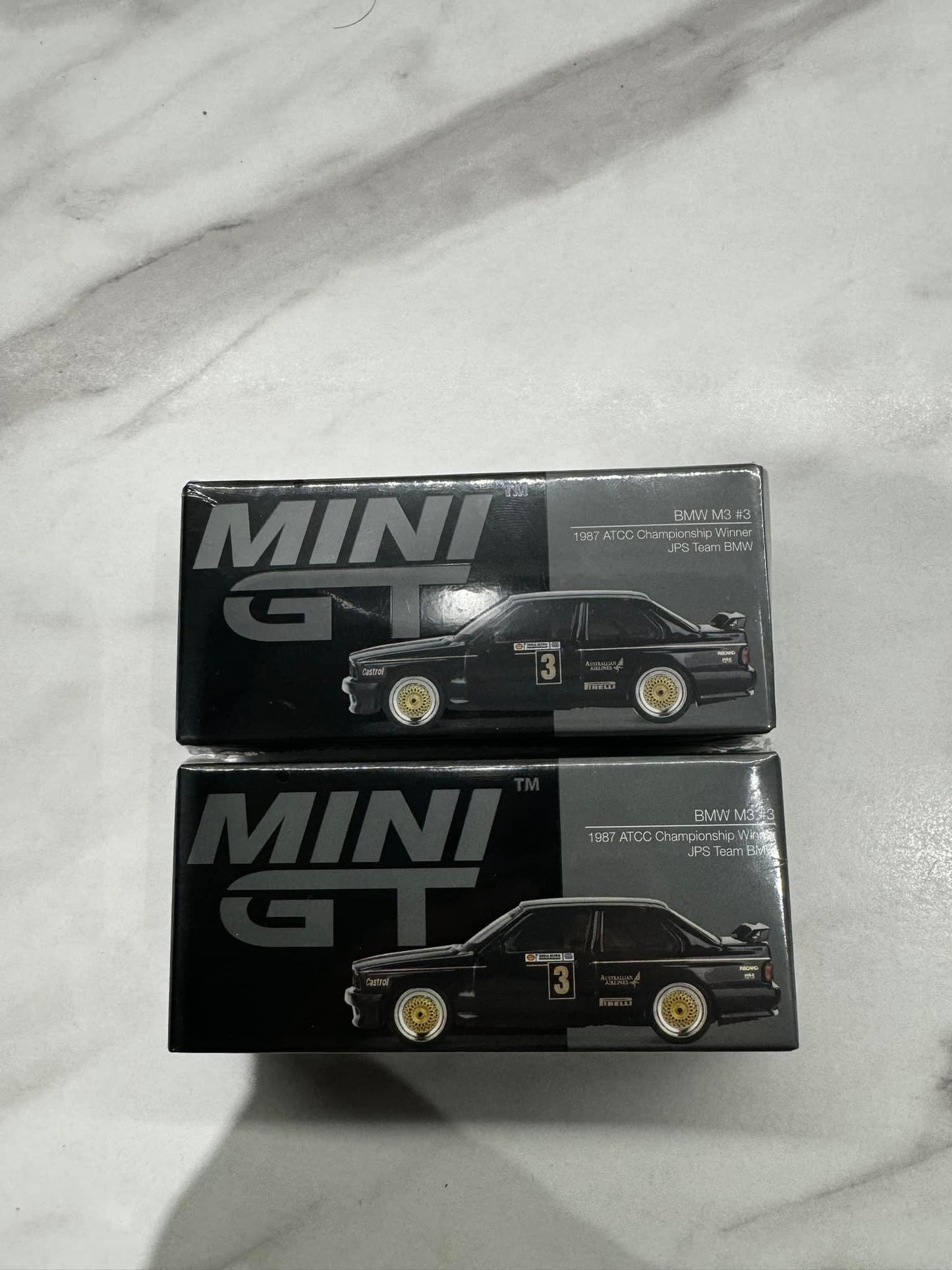 Mini GT BMW M3 #3 JPS Team 1987 ATCC Championship (1:64) (608)