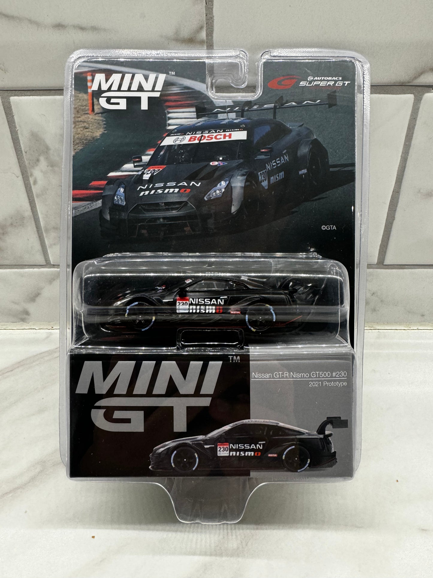 Mini GT Nissan GT-R Nismo GT500 #230 2021 Prototype (1:64) (594)