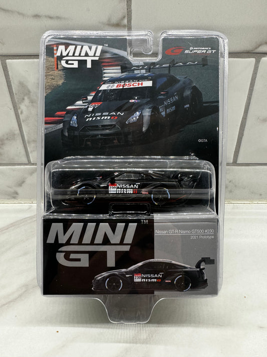 Mini GT Nissan GT-R Nismo GT500 #230 2021 Prototype (1:64) (594)