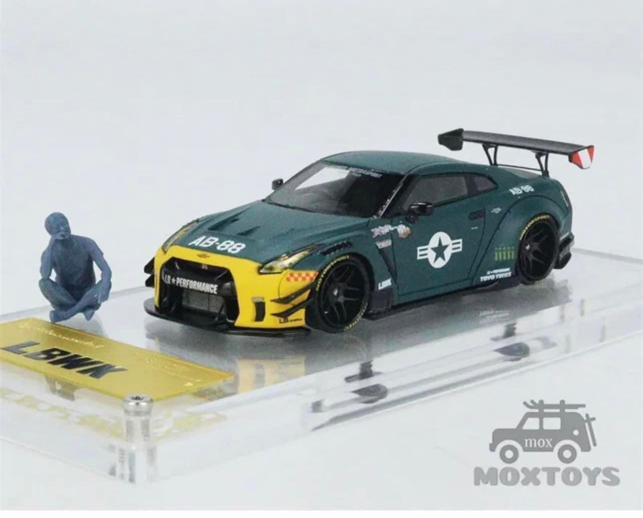 Ignition Model Resin Nissan R35 GTR Fighter Jet With Mr Kato Figure