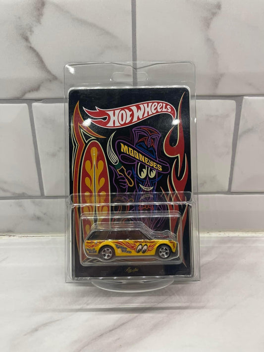 Hot Wheels MOONEYES Datsun wagon