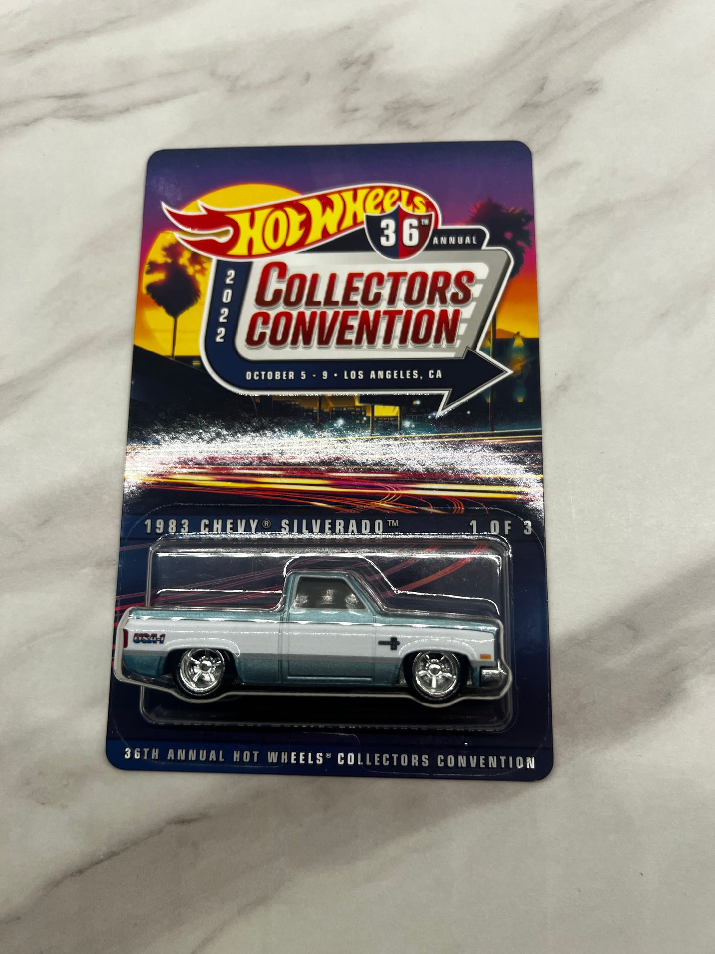 Hot Wheels LA 36th Annual Collectors Convention 83 Chevy Silverado Brand NEW 1842/6200