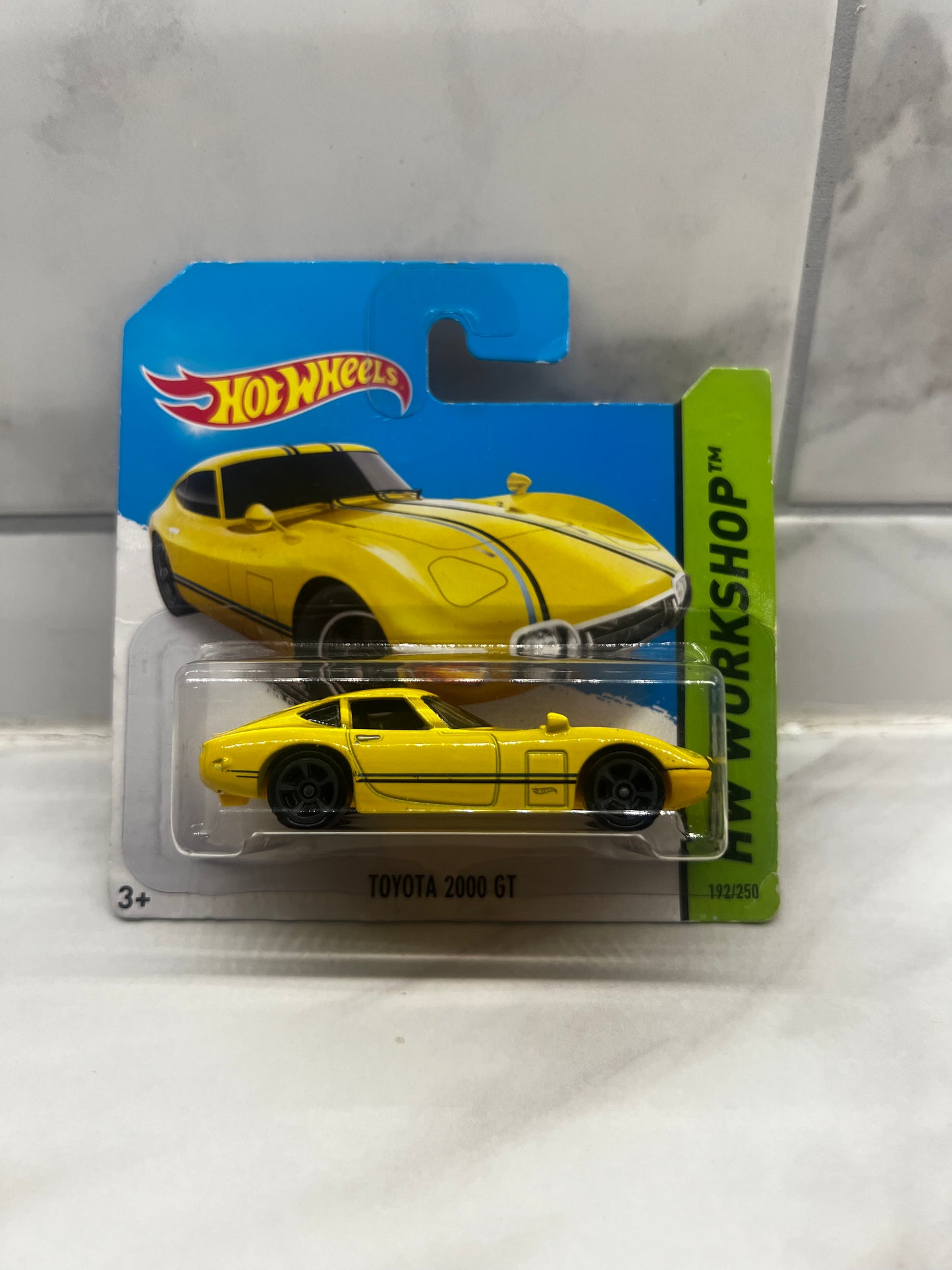 Hot Wheels Toyota 2000 GT 2014