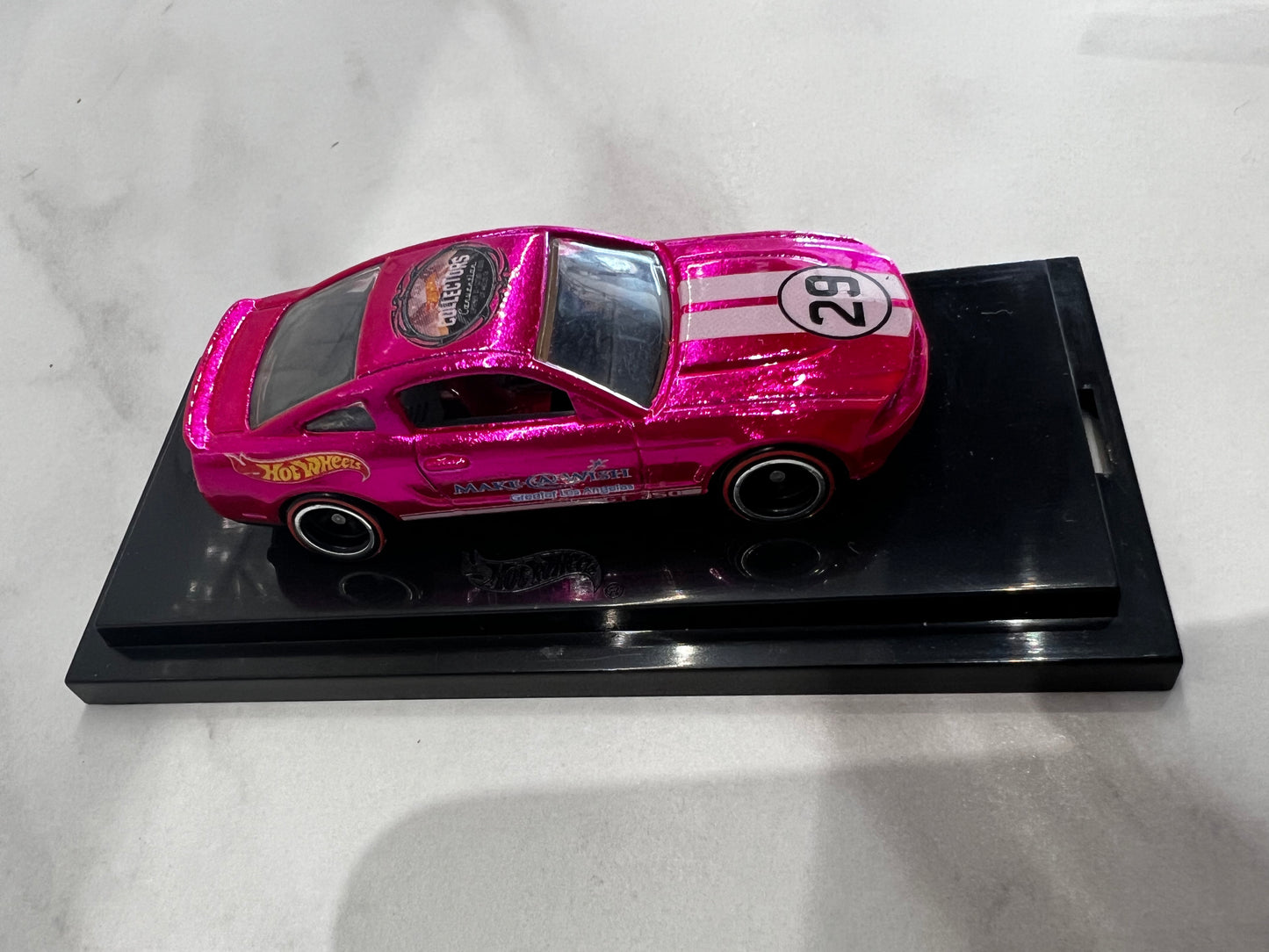 2015 Hot Wheels Convention Make A Wish charity PINK 2010 Ford Mustang #321 /550