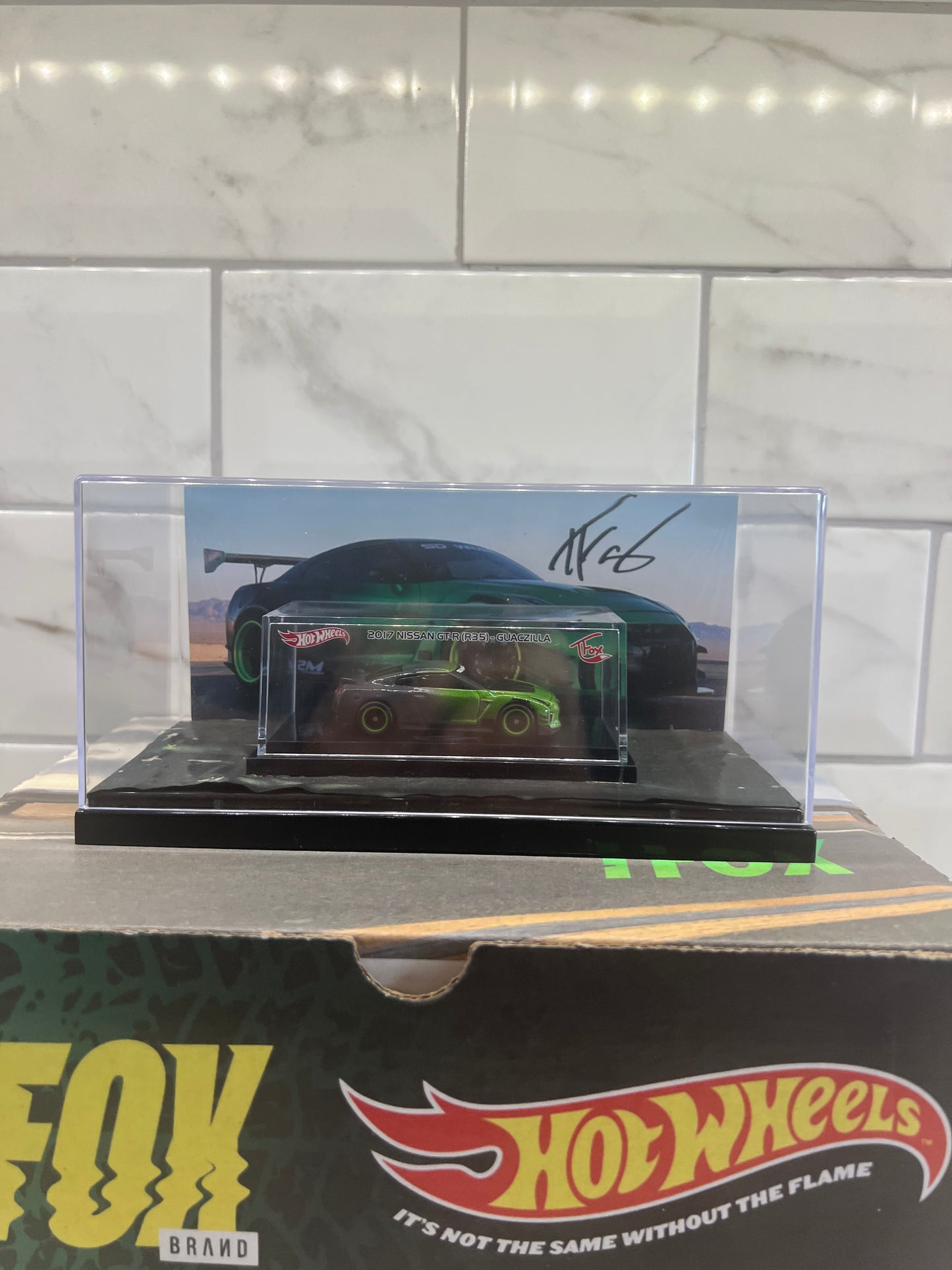 Hot Wheels Tanner Guaczilla 2.0 R35 RLC