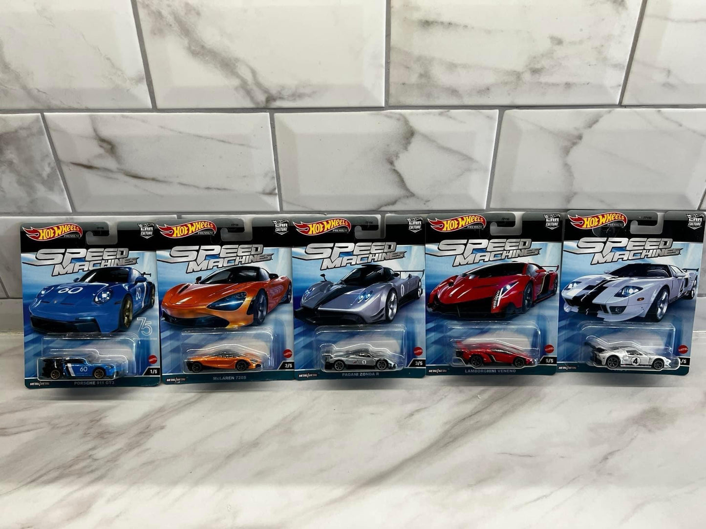 Hot Wheels Speed Machine set of 5