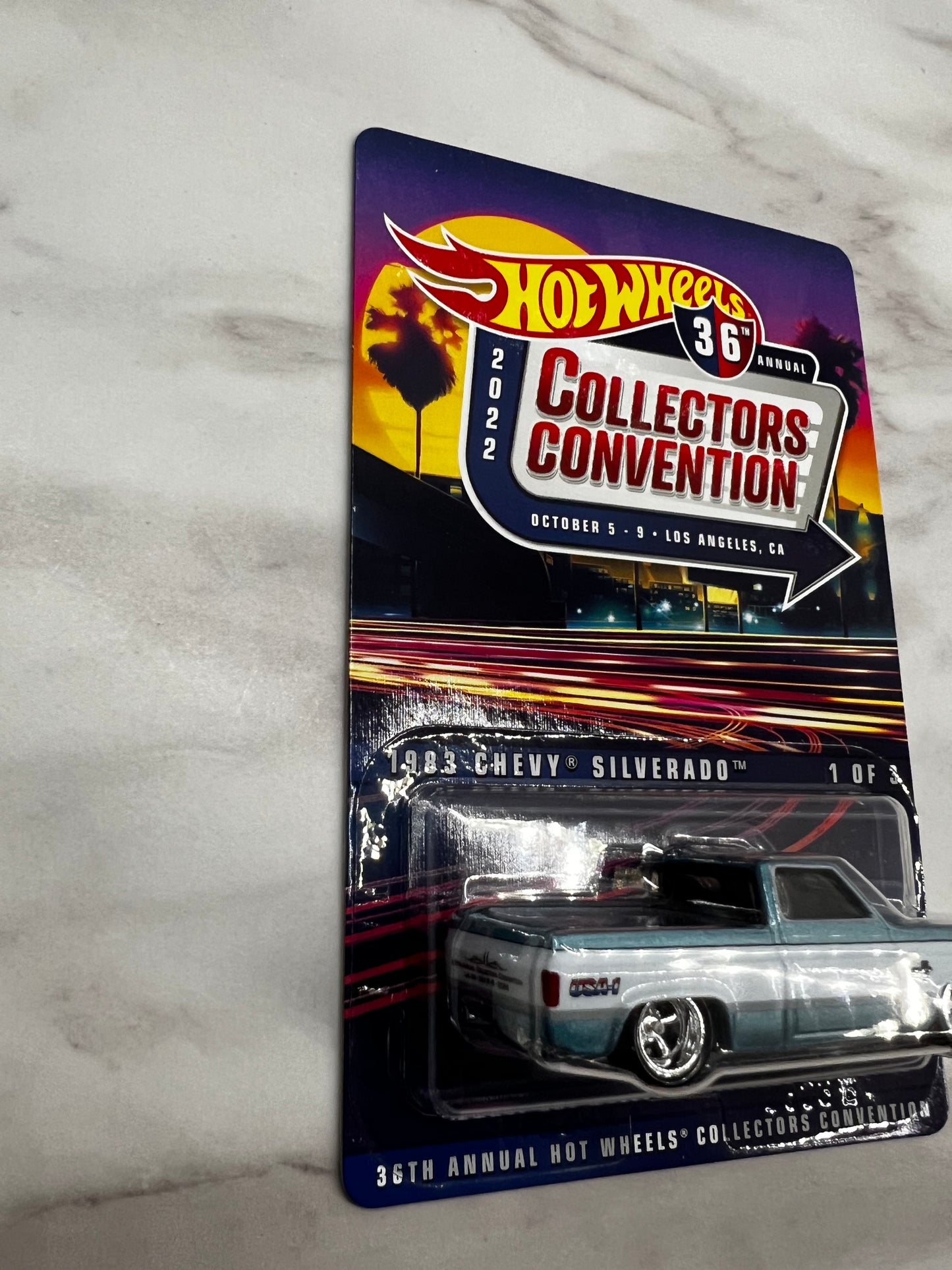 Hot Wheels LA 36th Annual Collectors Convention 83 Chevy Silverado Brand NEW 1842/6200