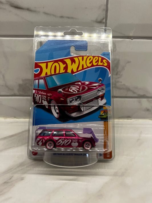 Hot Wheels 2023 Datsun Super Treasure Hunt