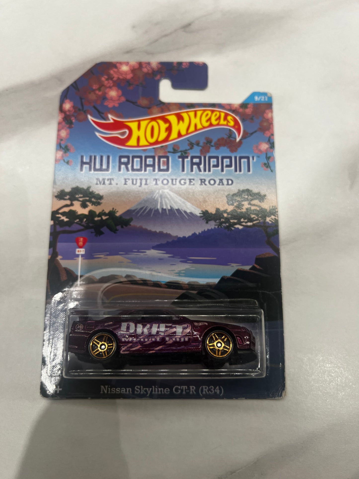 Hot Wheels Road Tripping R34 Skyline